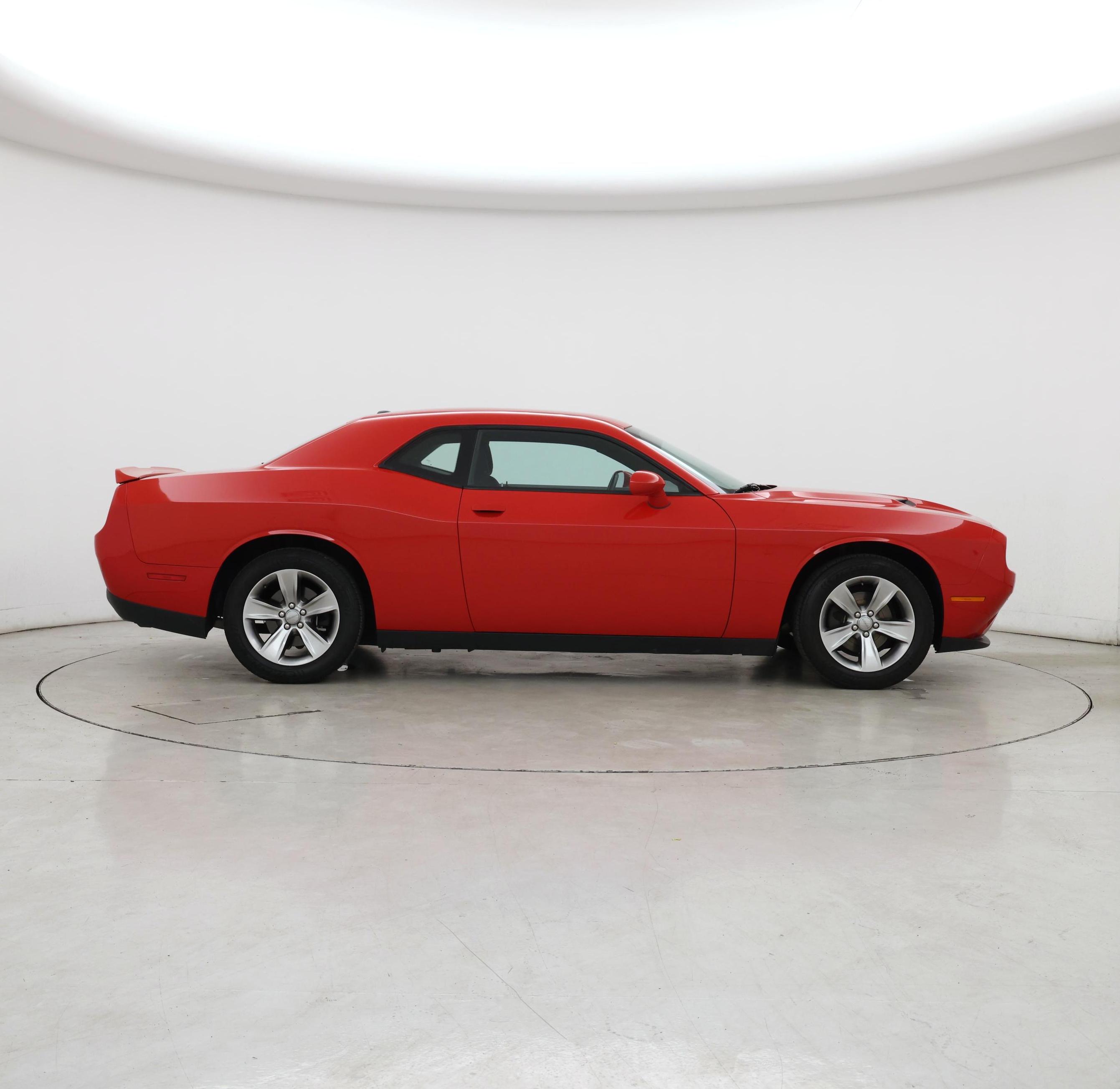 Thumbnail: 2018 Dodge Challenger - 7