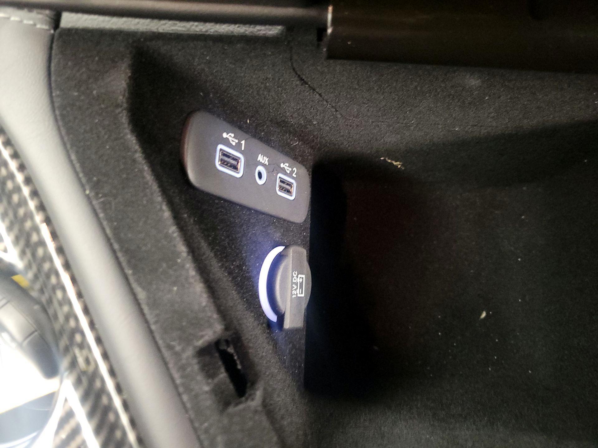 Thumbnail: 2021 Dodge Challenger - 18