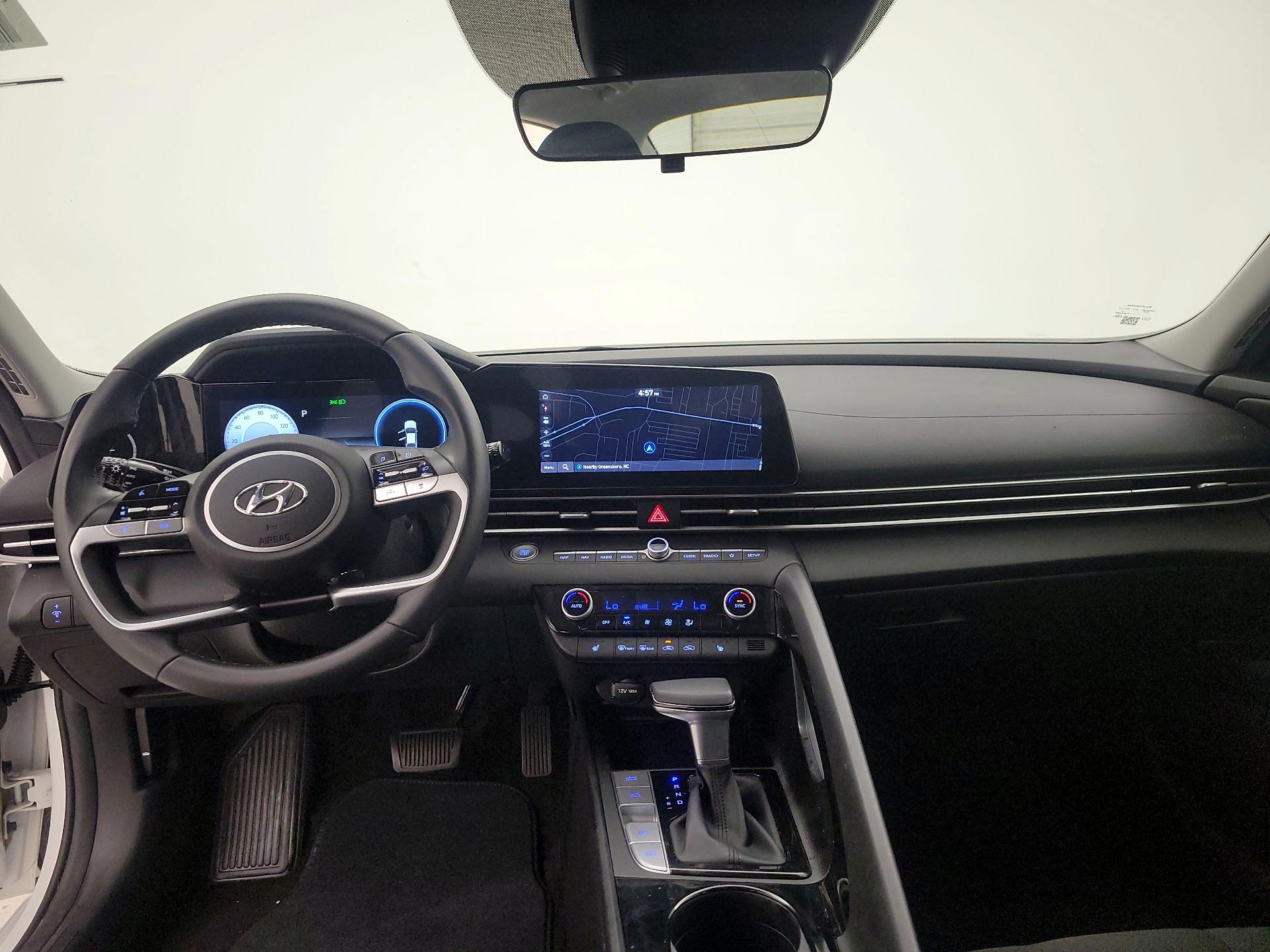 Thumbnail: 2023 Hyundai Elantra - 9