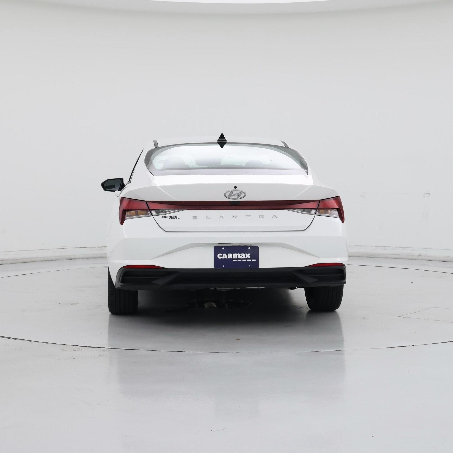 Thumbnail: 2023 Hyundai Elantra - 6