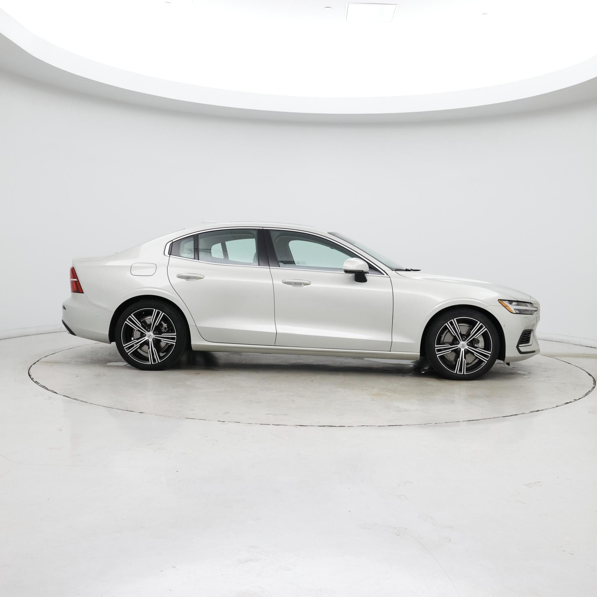 Thumbnail: 2019 Volvo S60 - 7