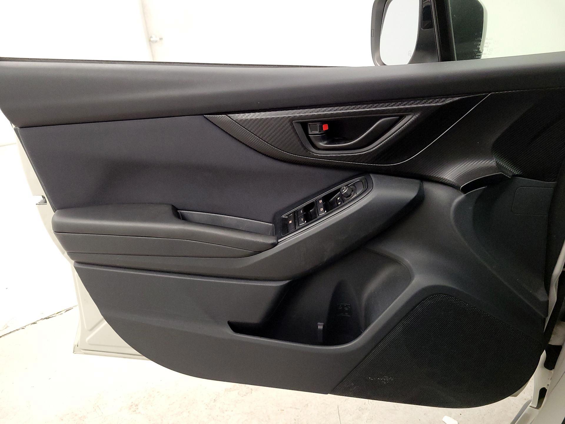 Thumbnail: 2019 Subaru Crosstrek - 12