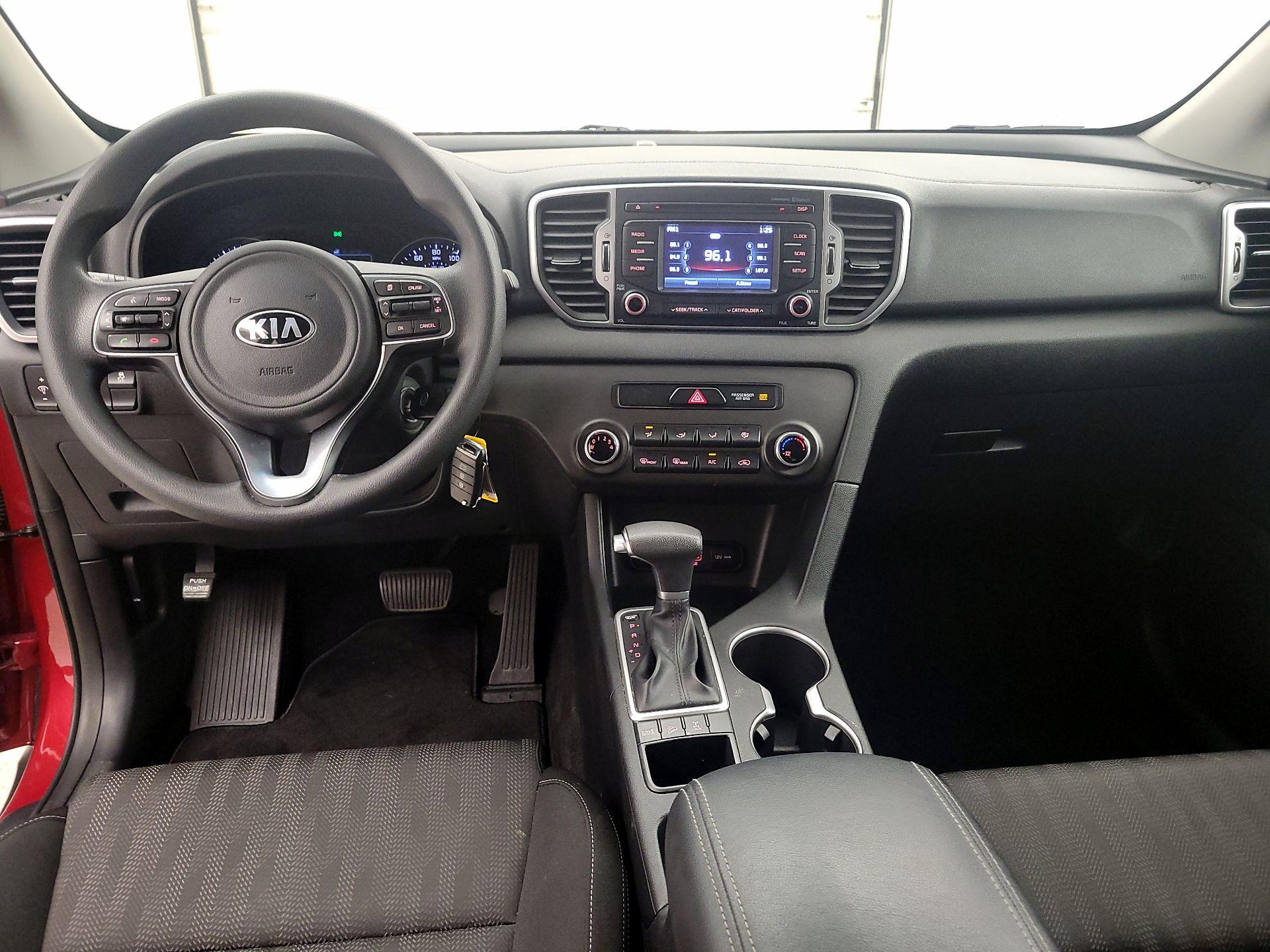 Thumbnail: 2017 Kia Sportage - 9