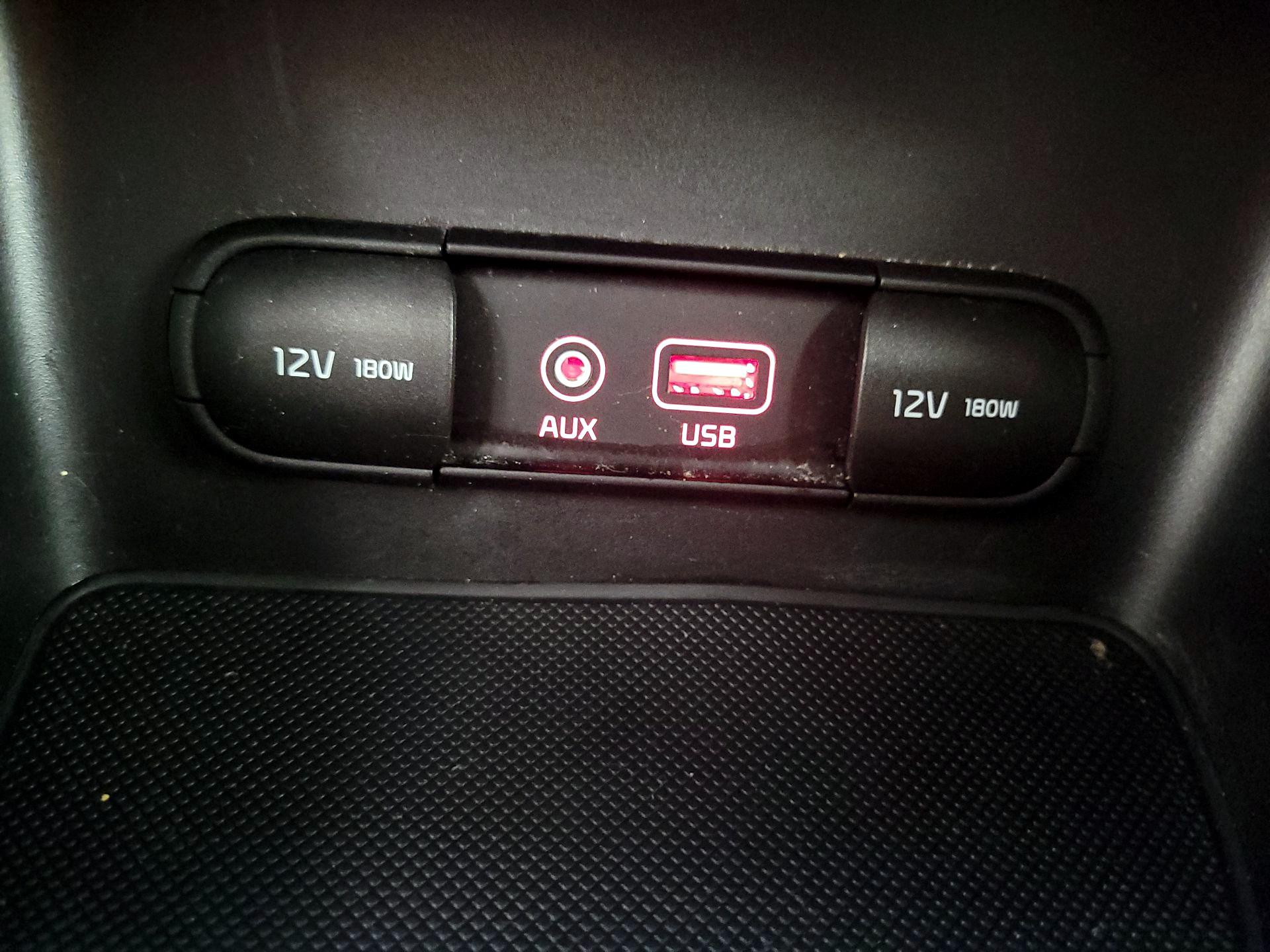 Thumbnail: 2017 Kia Sportage - 18