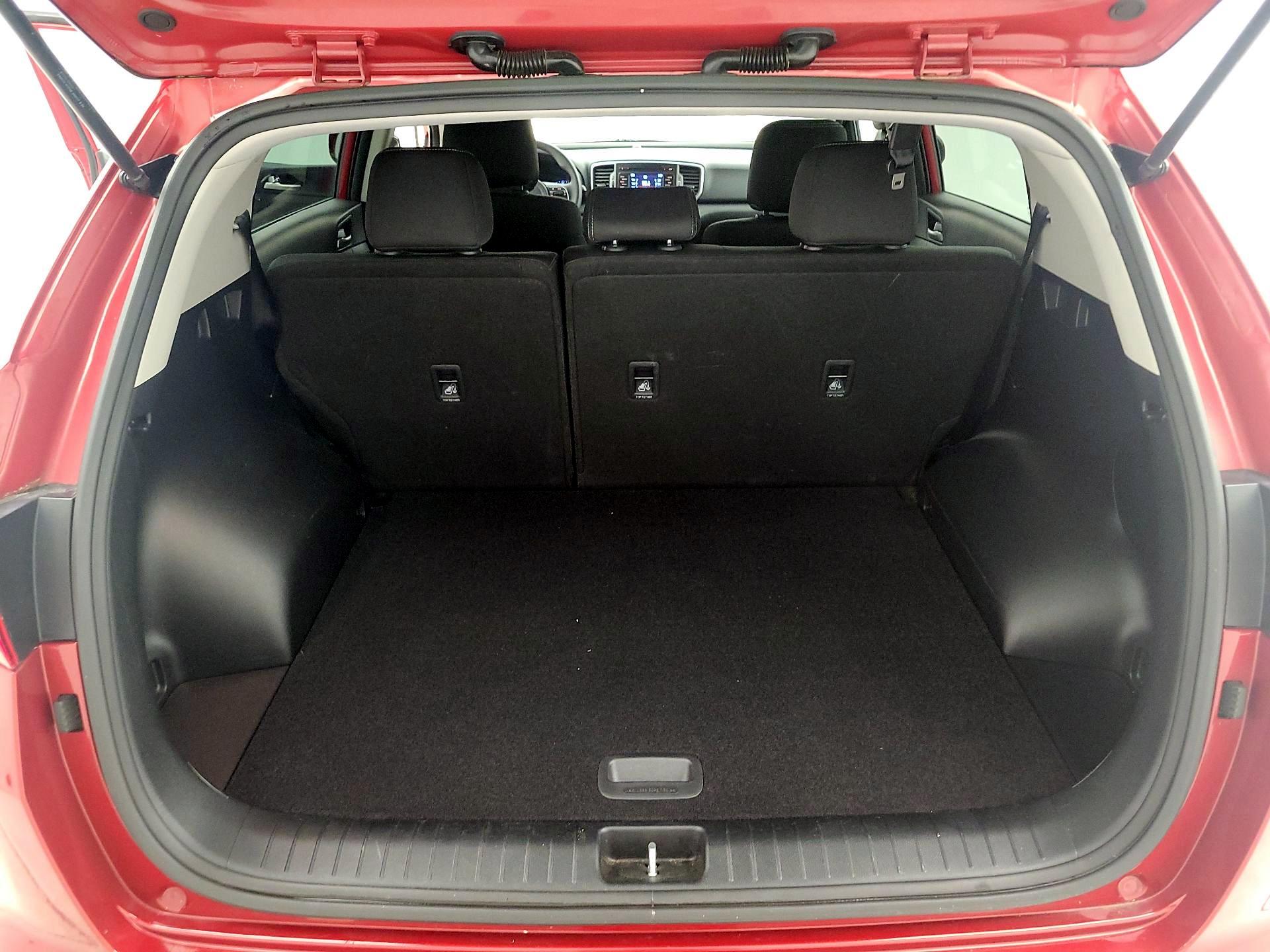 Thumbnail: 2017 Kia Sportage - 20