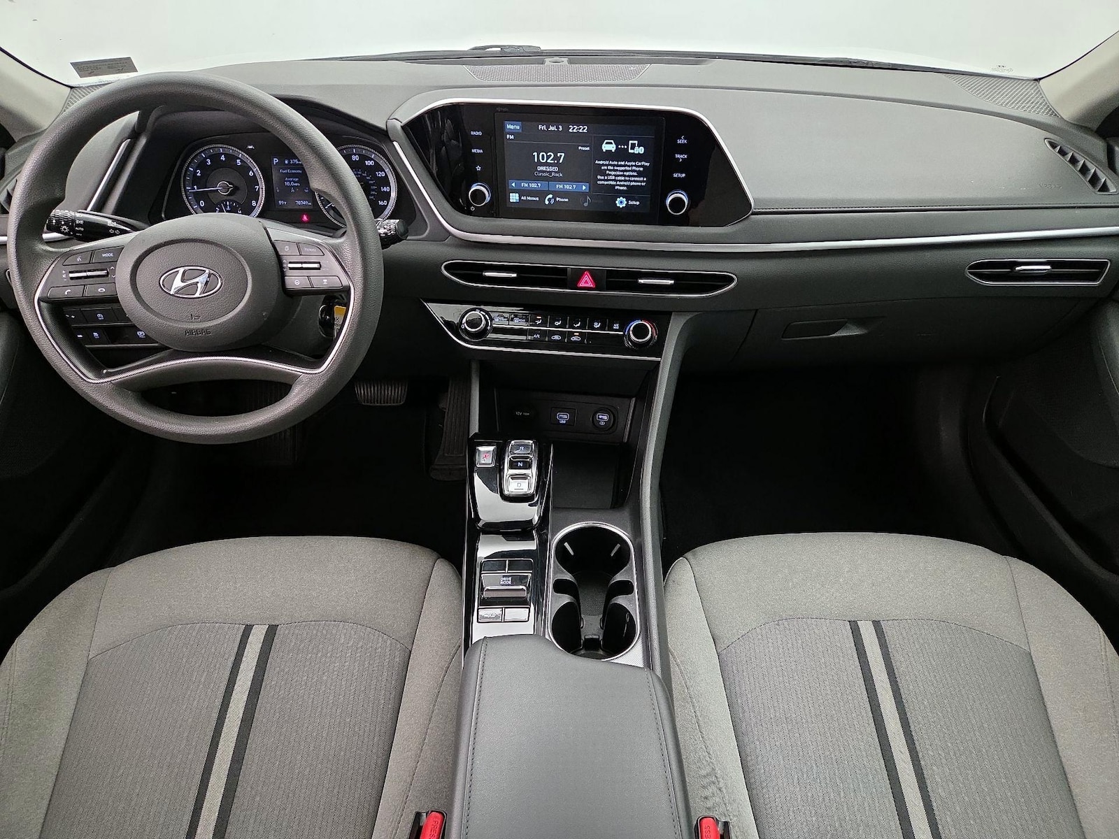 2020 Hyundai Sonata SE - Photo 10
