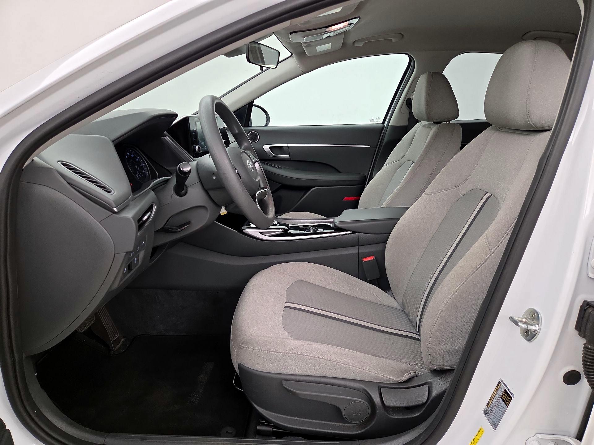 Thumbnail: 2020 Hyundai Sonata - 10