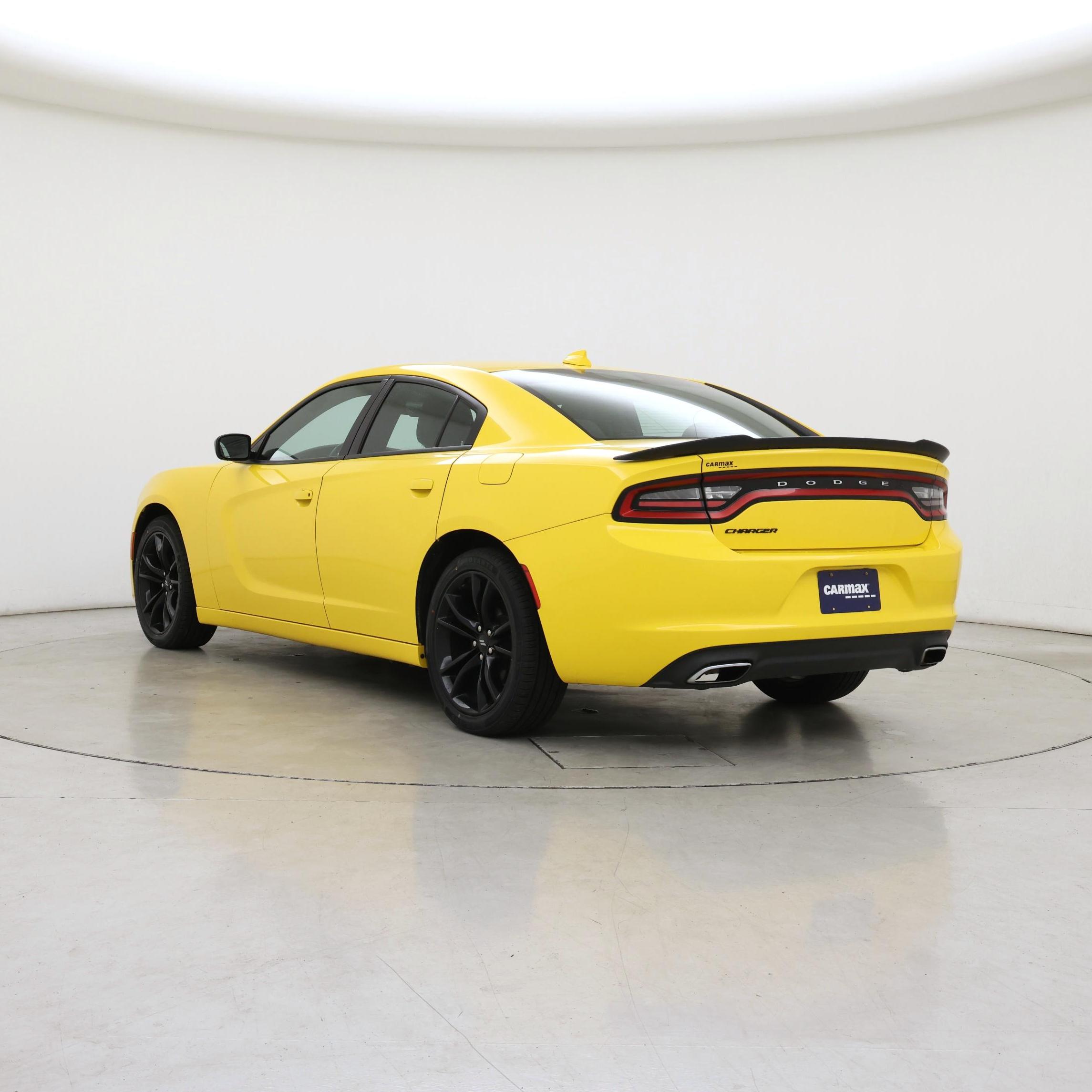 Thumbnail: 2017 Dodge Charger - 2