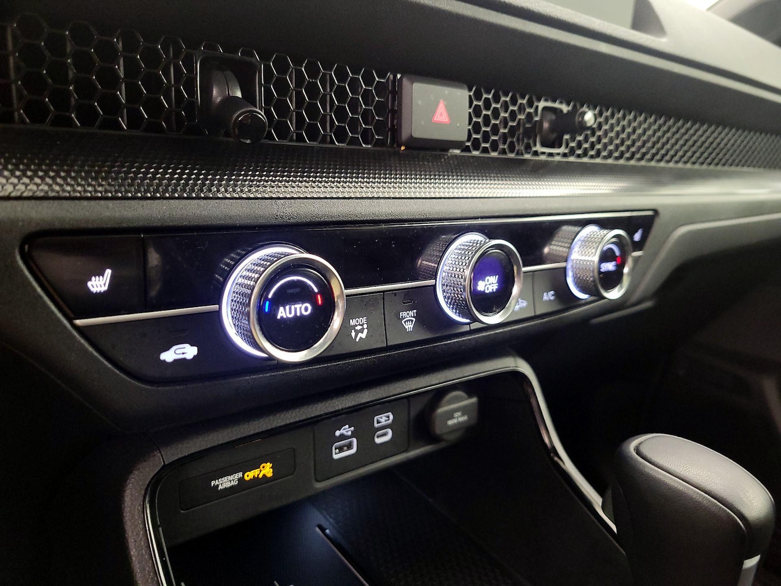 2025 Honda CR-V Sport-L - Photo 17