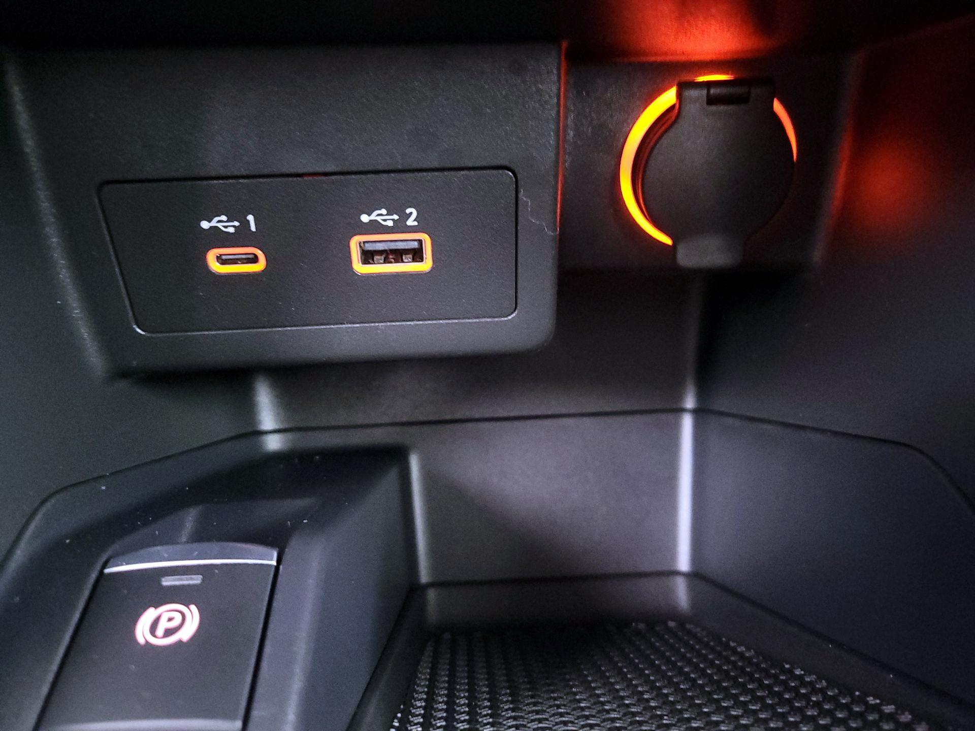 Thumbnail: 2021 Nissan Kicks - 17