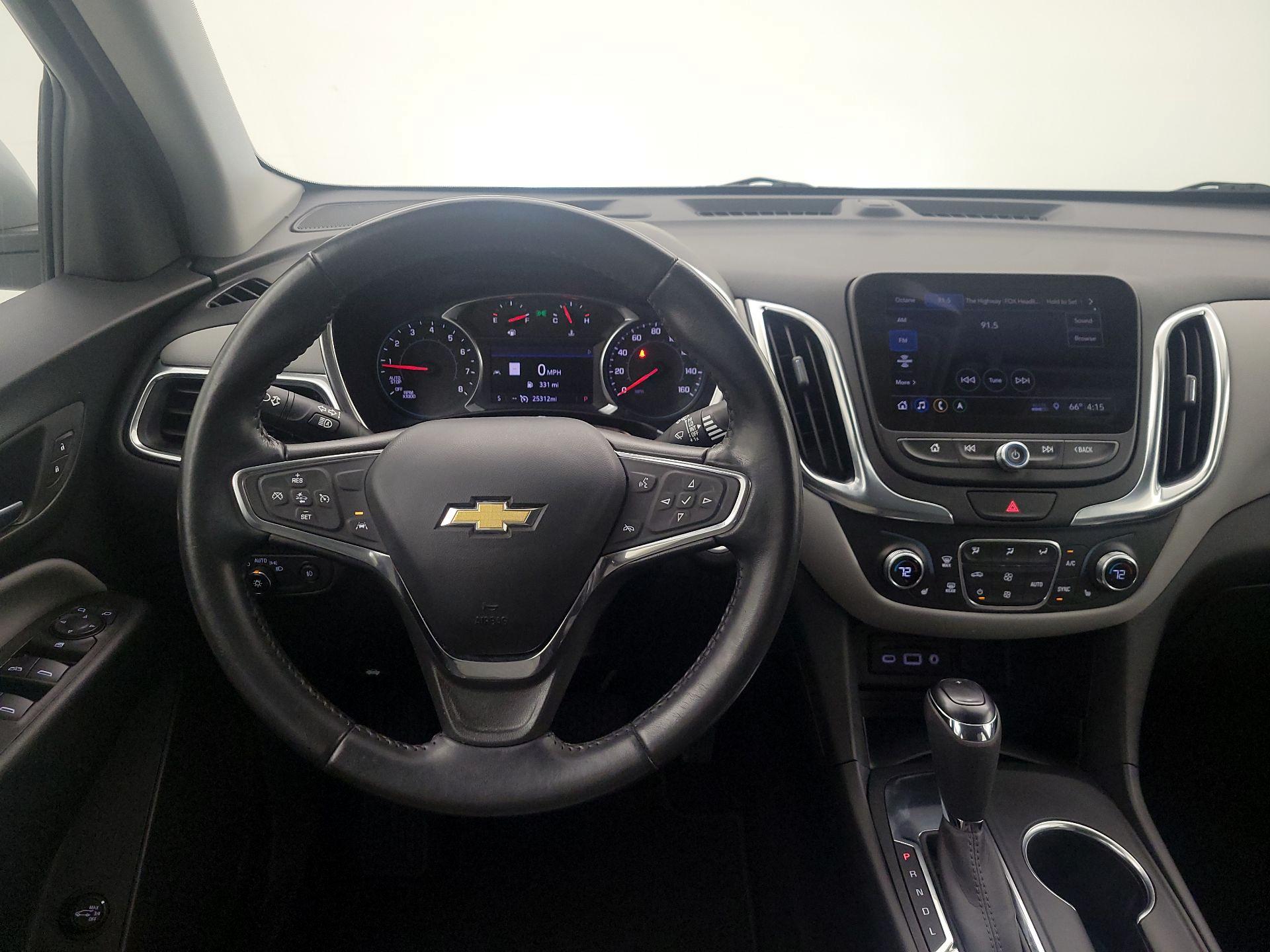 Thumbnail: 2021 Chevrolet Equinox - 10