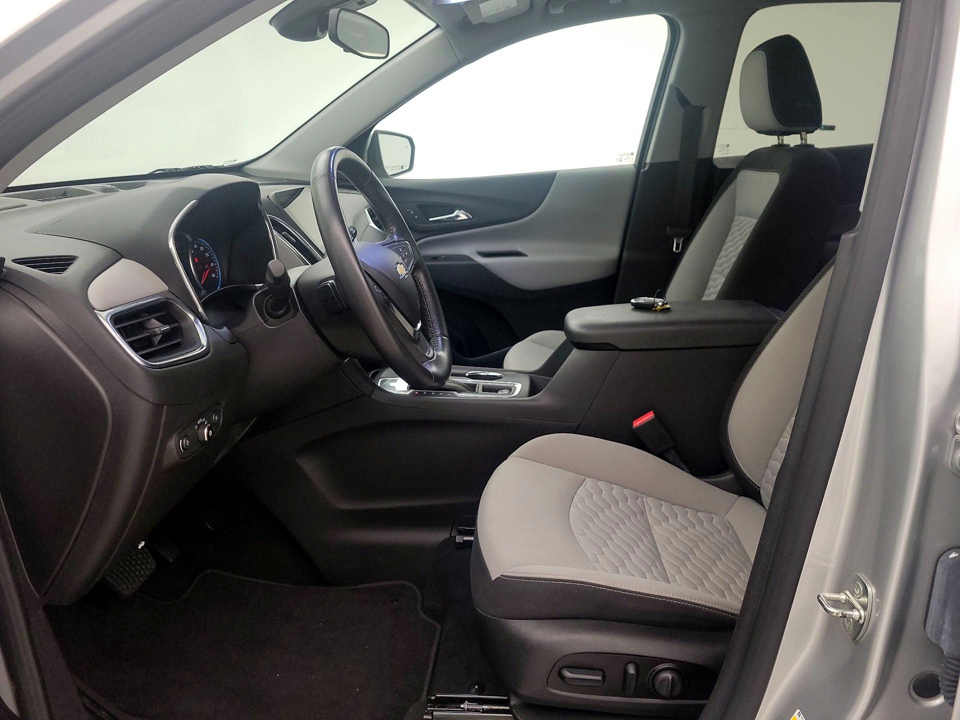 Thumbnail: 2021 Chevrolet Equinox - 11