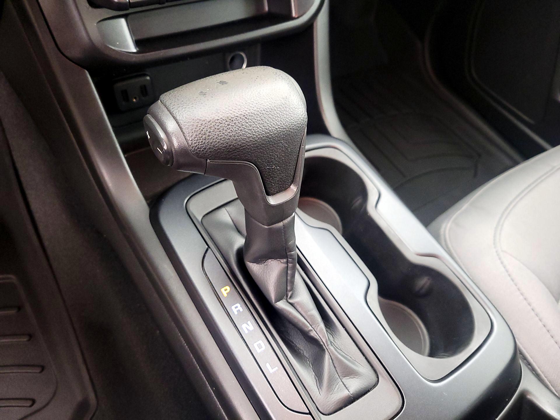 Thumbnail: 2021 Chevrolet Colorado - 17