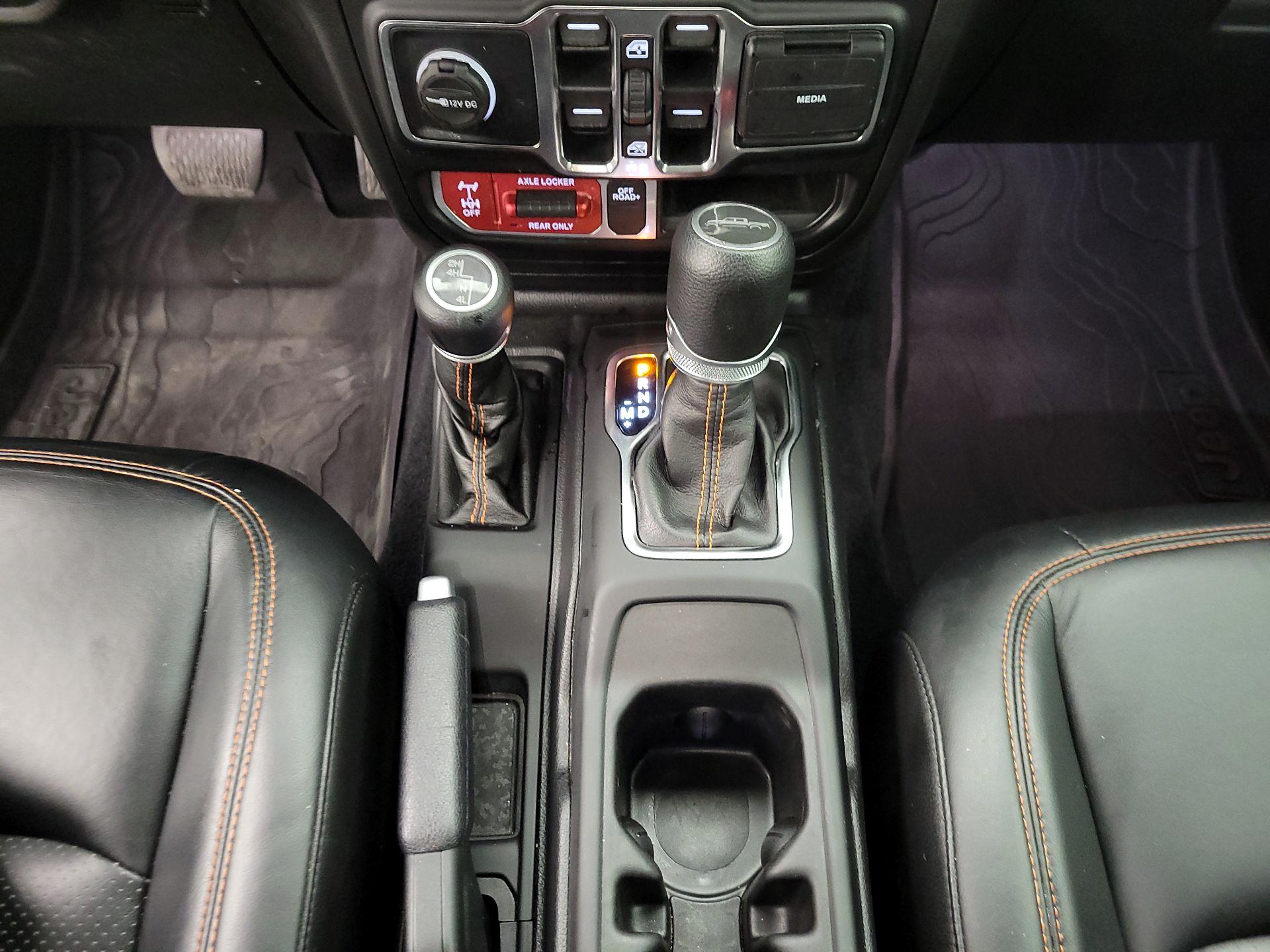 Thumbnail: 2021 Jeep Gladiator - 18