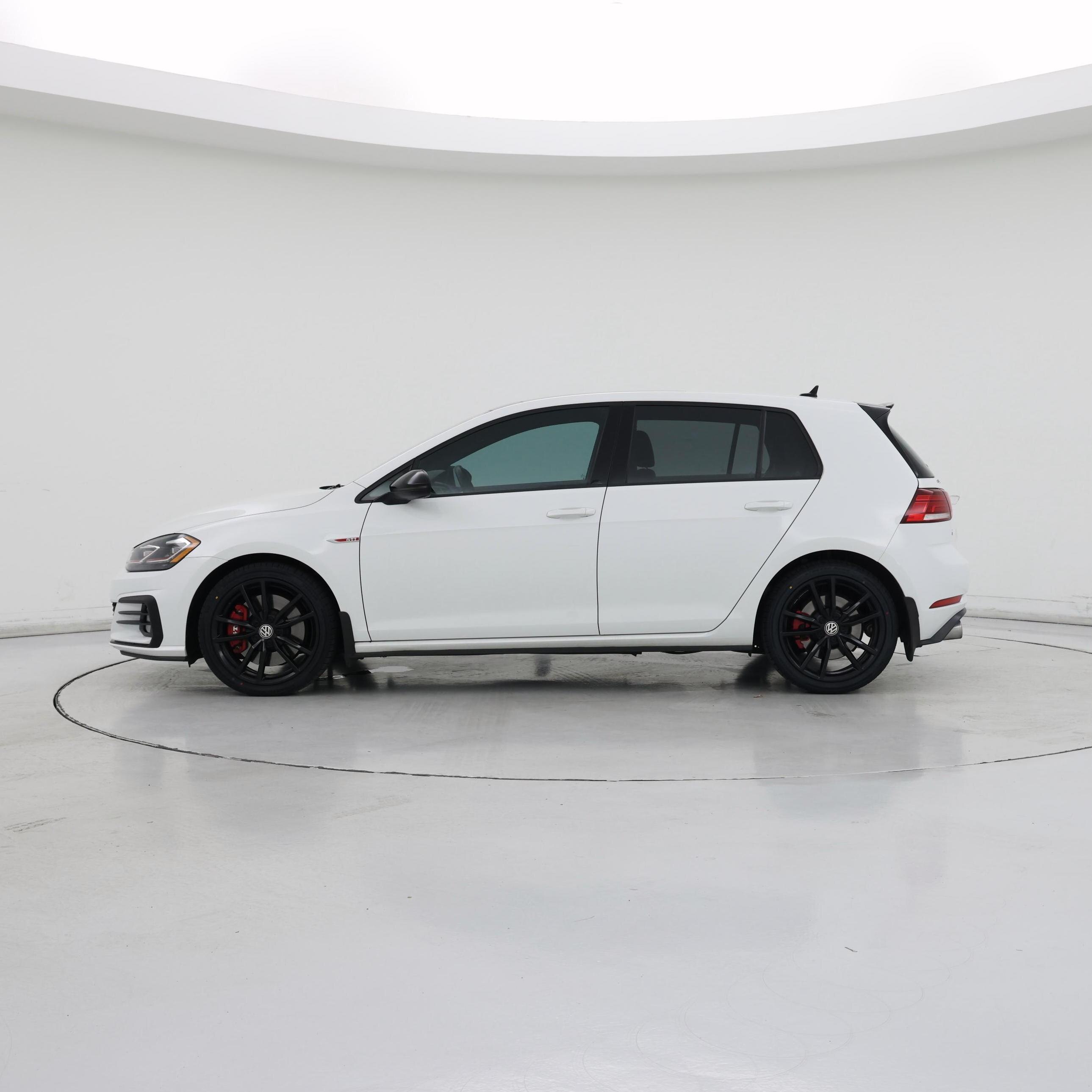 Thumbnail: 2021 Volkswagen Golf - 3