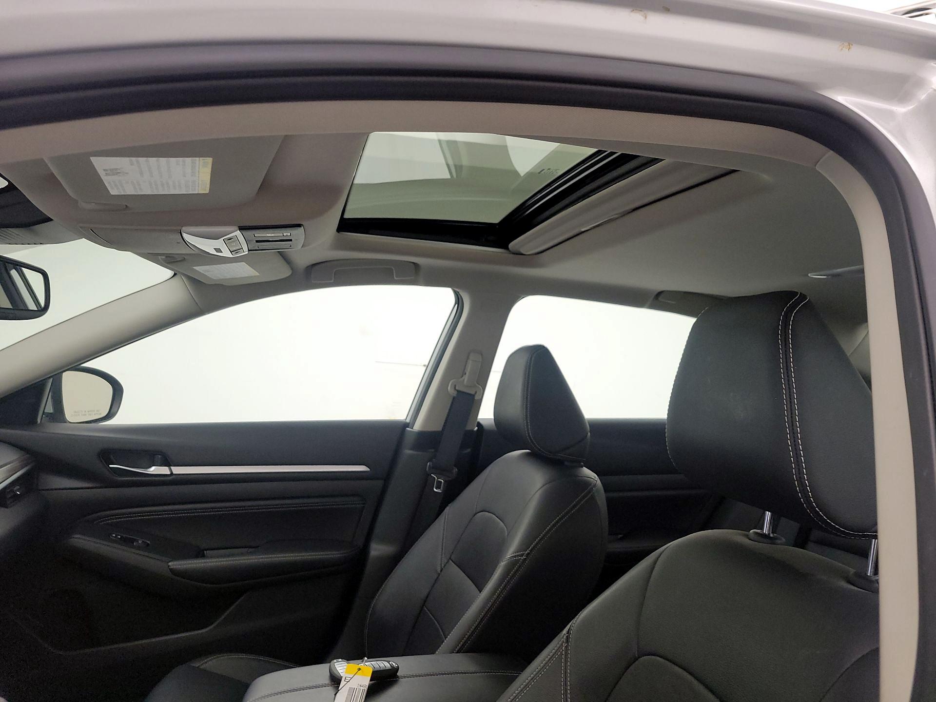 Thumbnail: 2019 Nissan Altima - 20