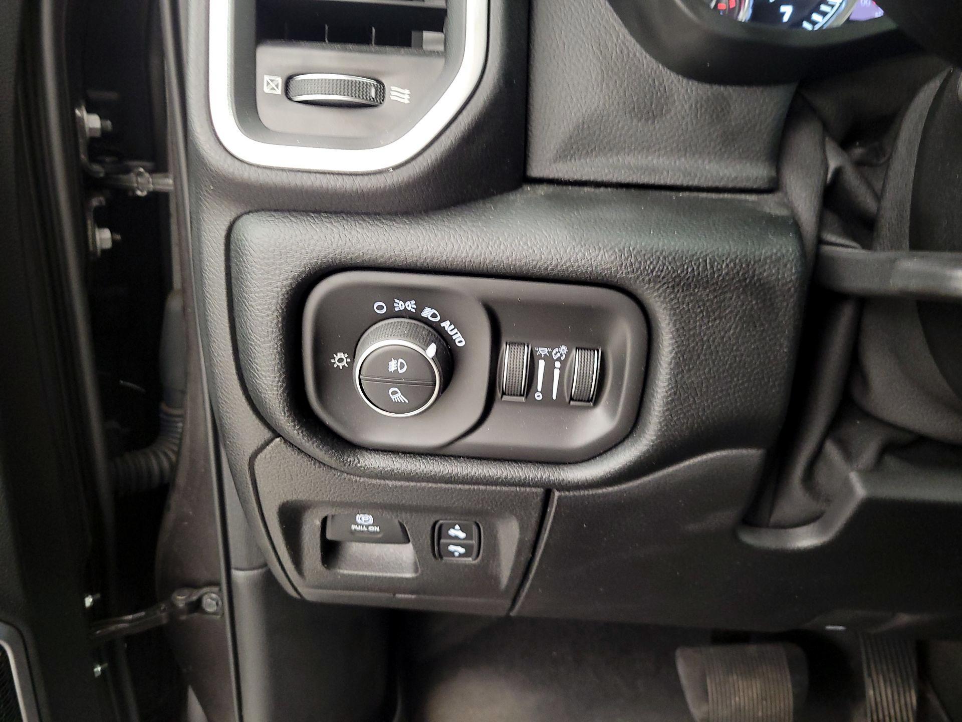 Thumbnail: 2020 RAM 1500 - 13