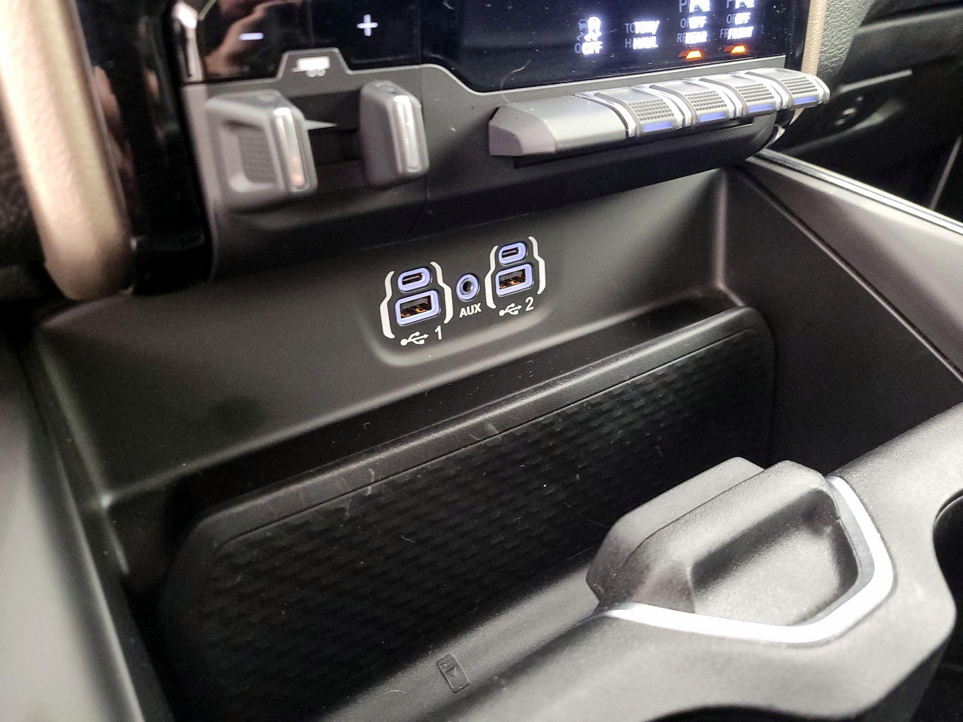 Thumbnail: 2020 RAM 1500 - 19