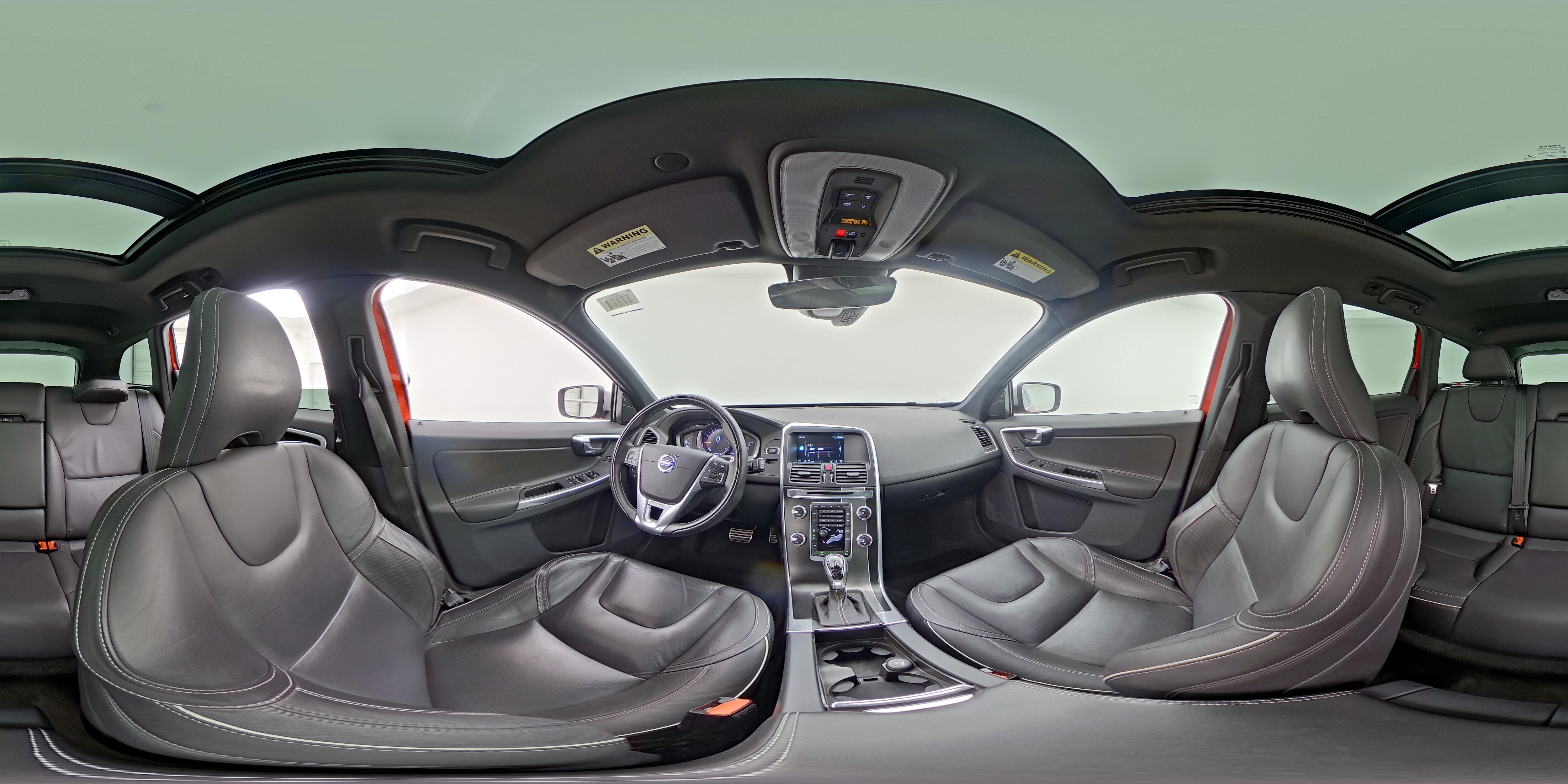 2016 Volvo XC60 T6 R-Design - Photo 26