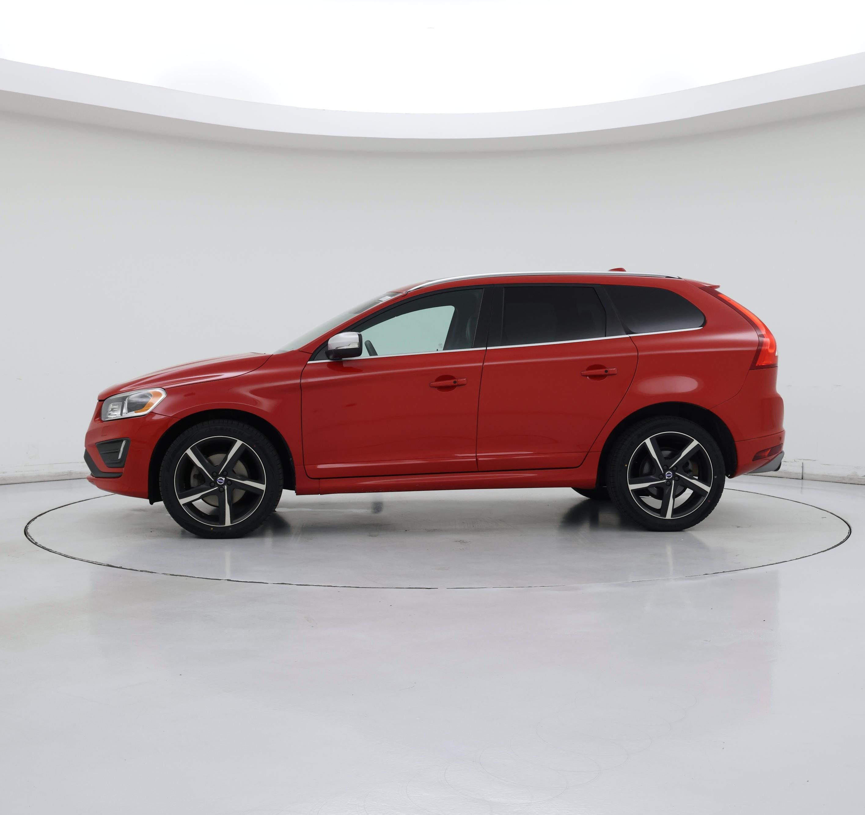 Thumbnail: 2016 Volvo XC60 - 3