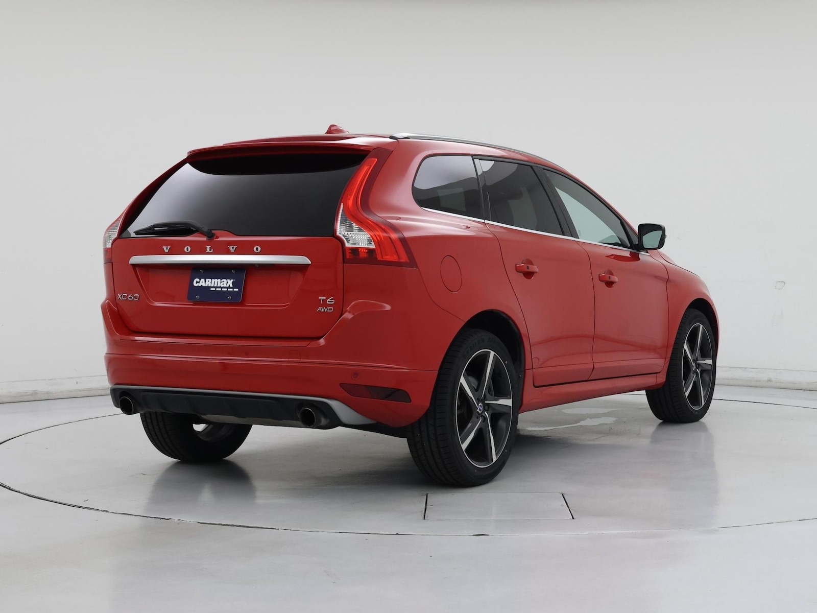 2016 Volvo XC60 T6 R-Design - Photo 9