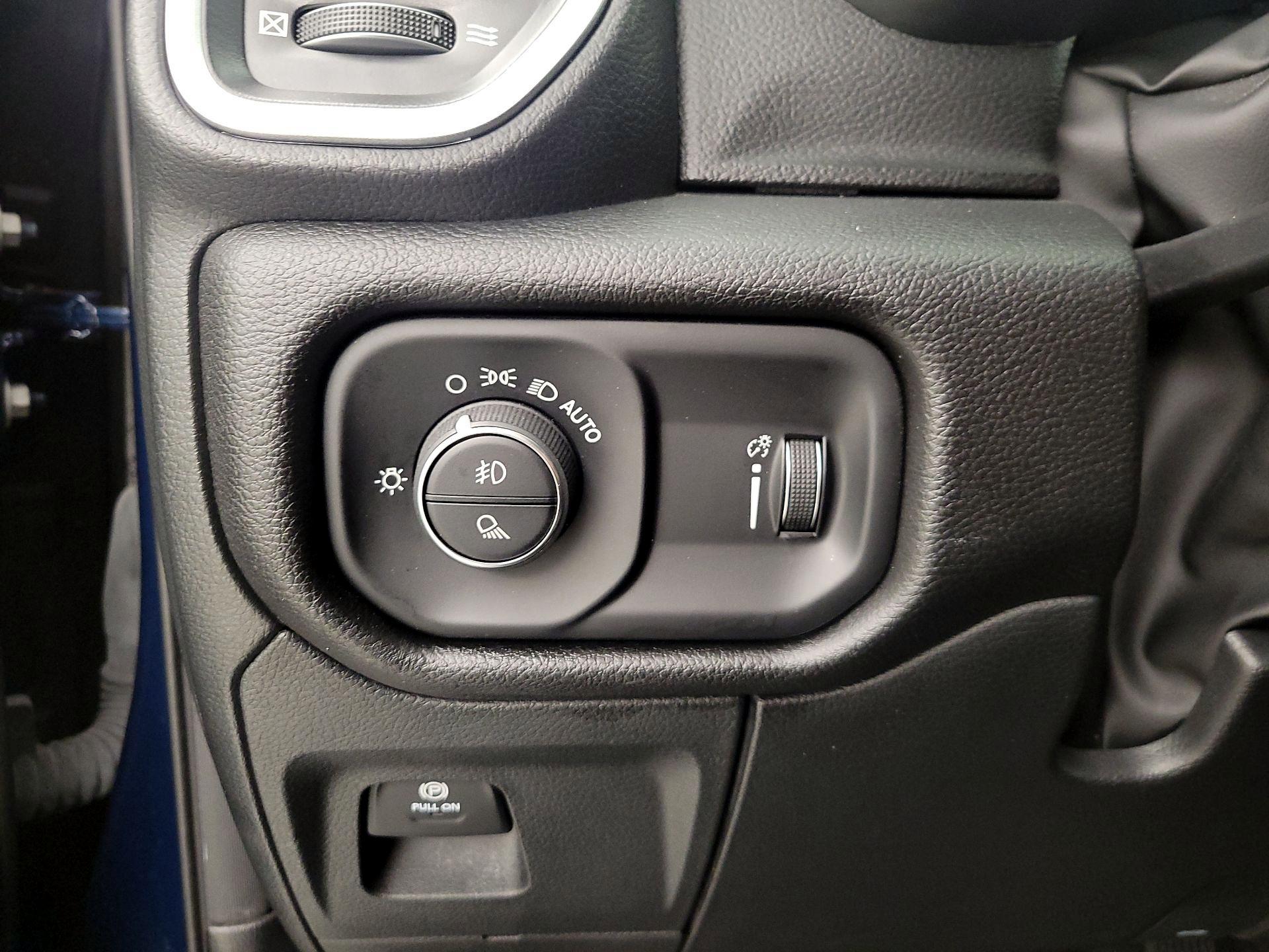 Thumbnail: 2023 RAM 1500 - 13