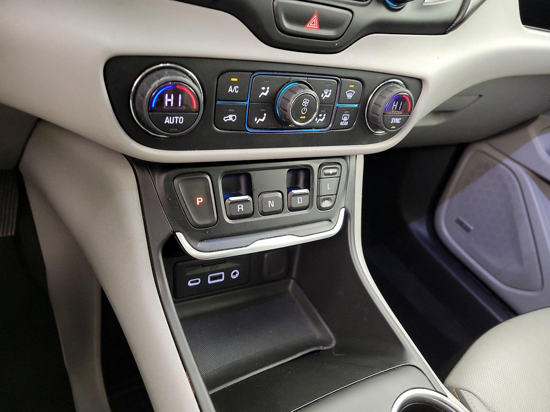 Thumbnail: 2020 GMC Terrain - 18