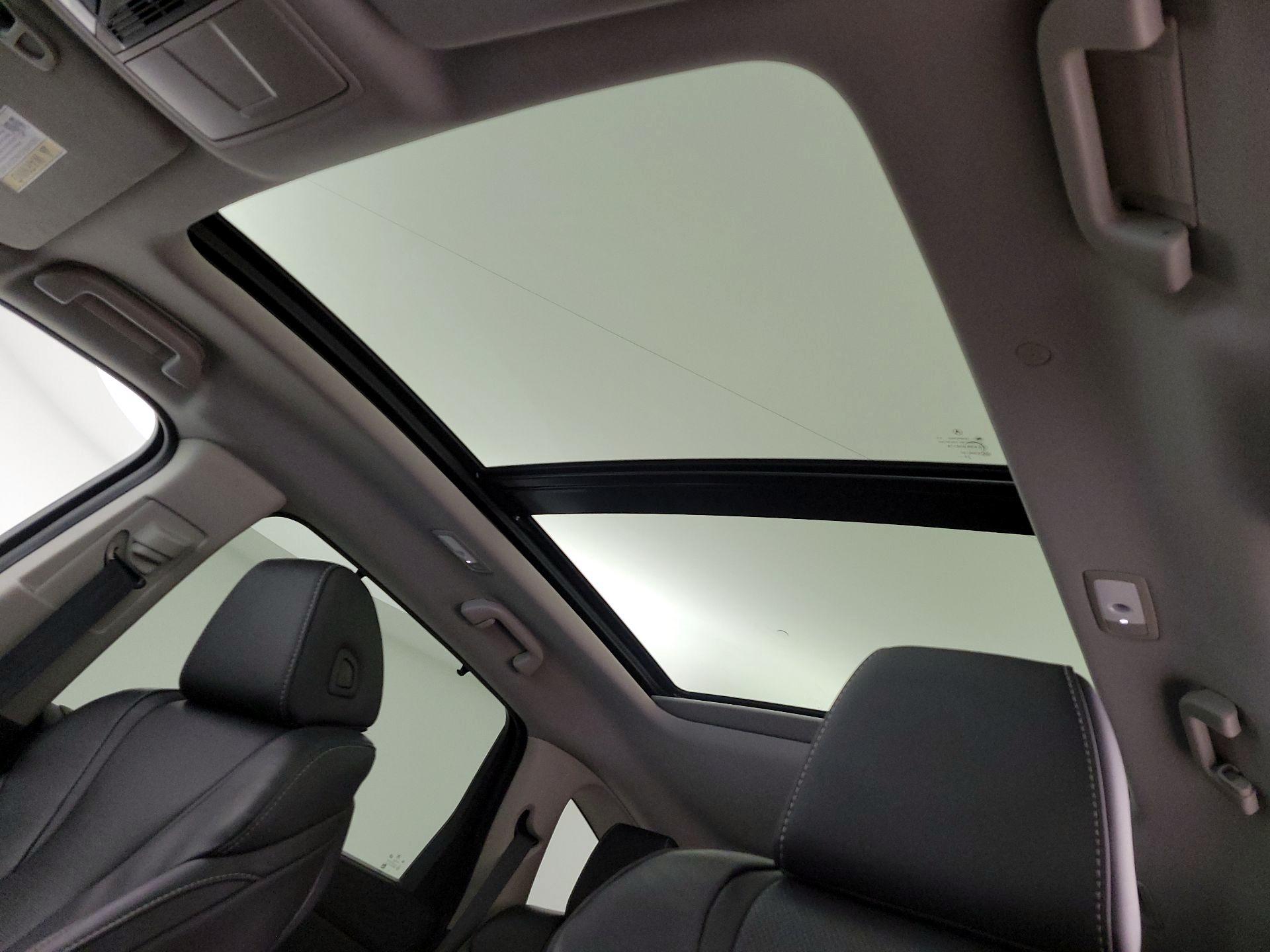 Thumbnail: 2024 Acura MDX - 20