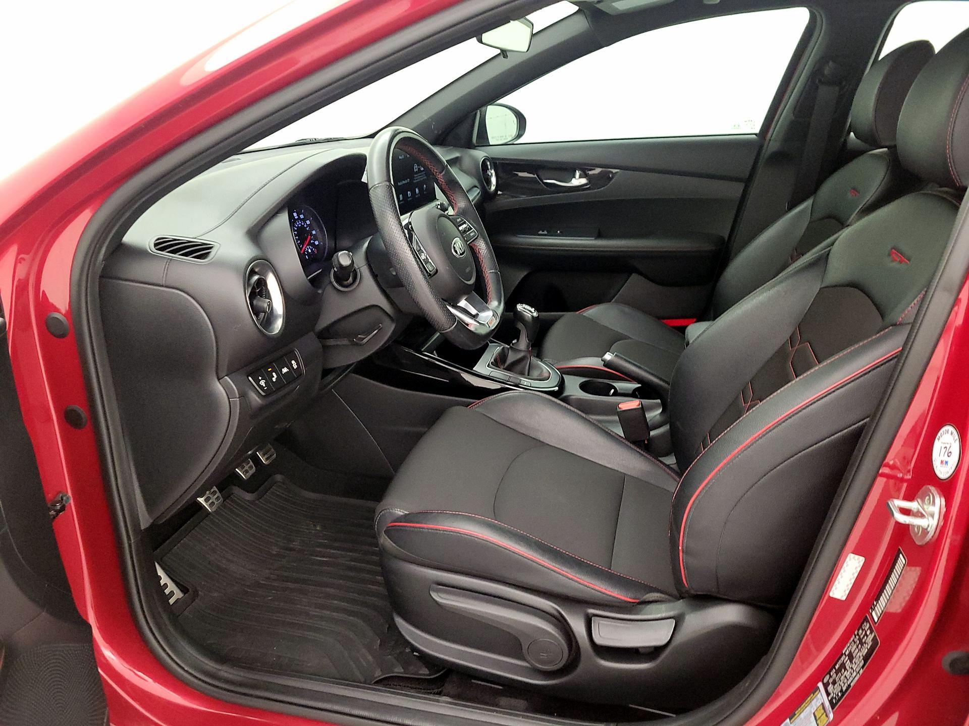 Thumbnail: 2021 Kia Forte - 11
