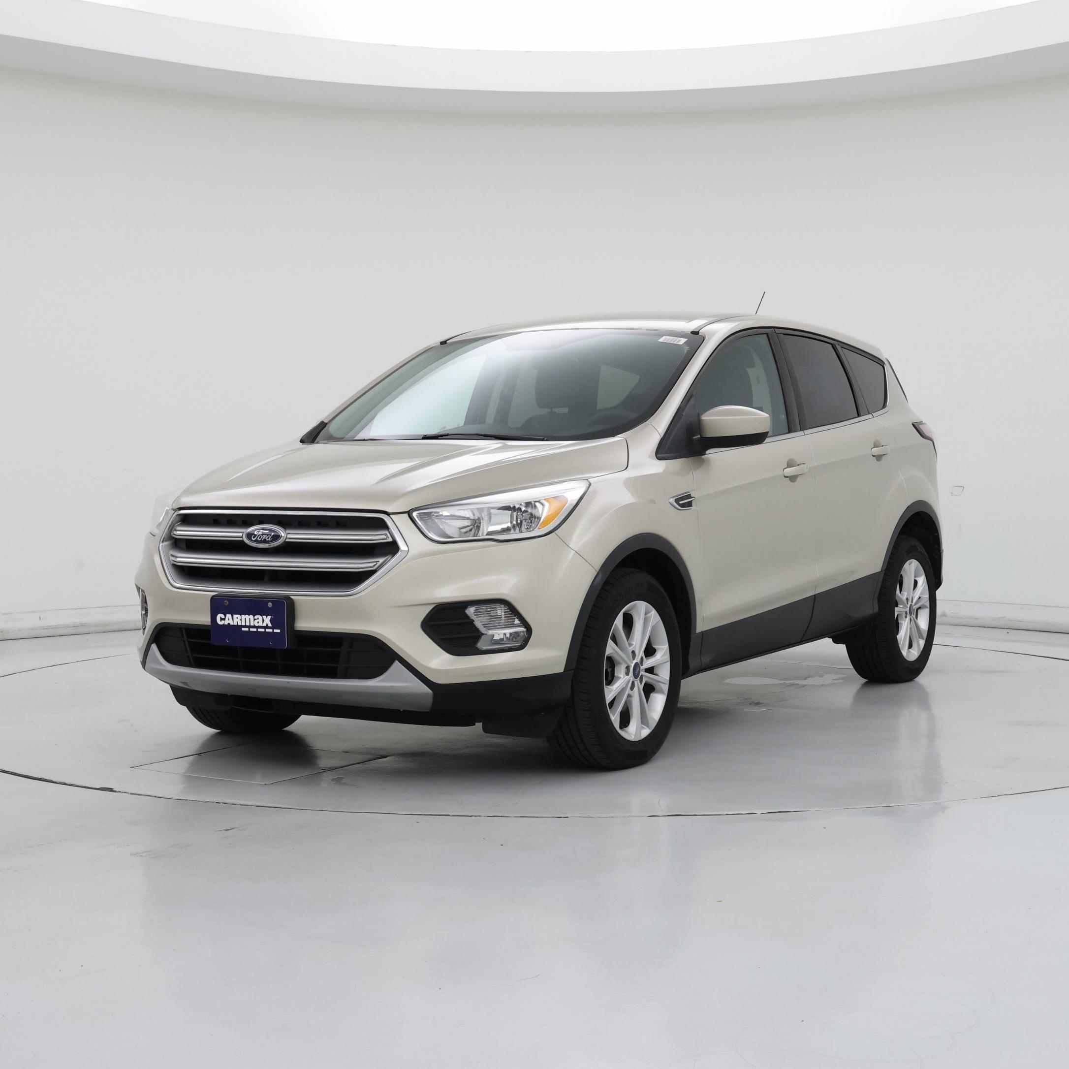 Thumbnail: 2017 Ford Escape - 4