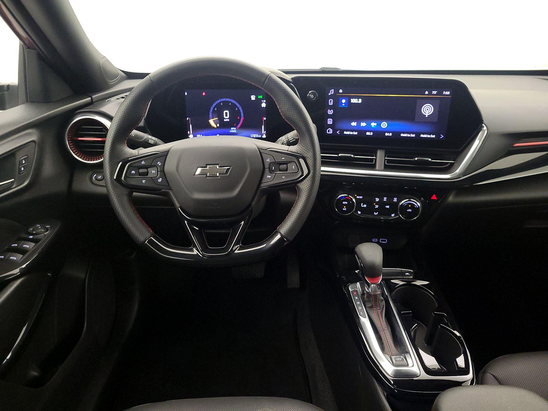 Thumbnail: 2024 Chevrolet Trax - 10