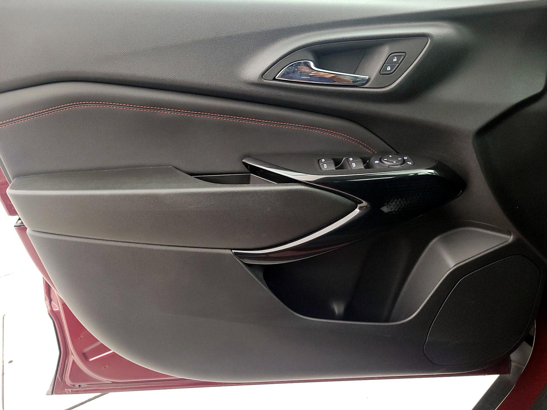 Thumbnail: 2024 Chevrolet Trax - 12