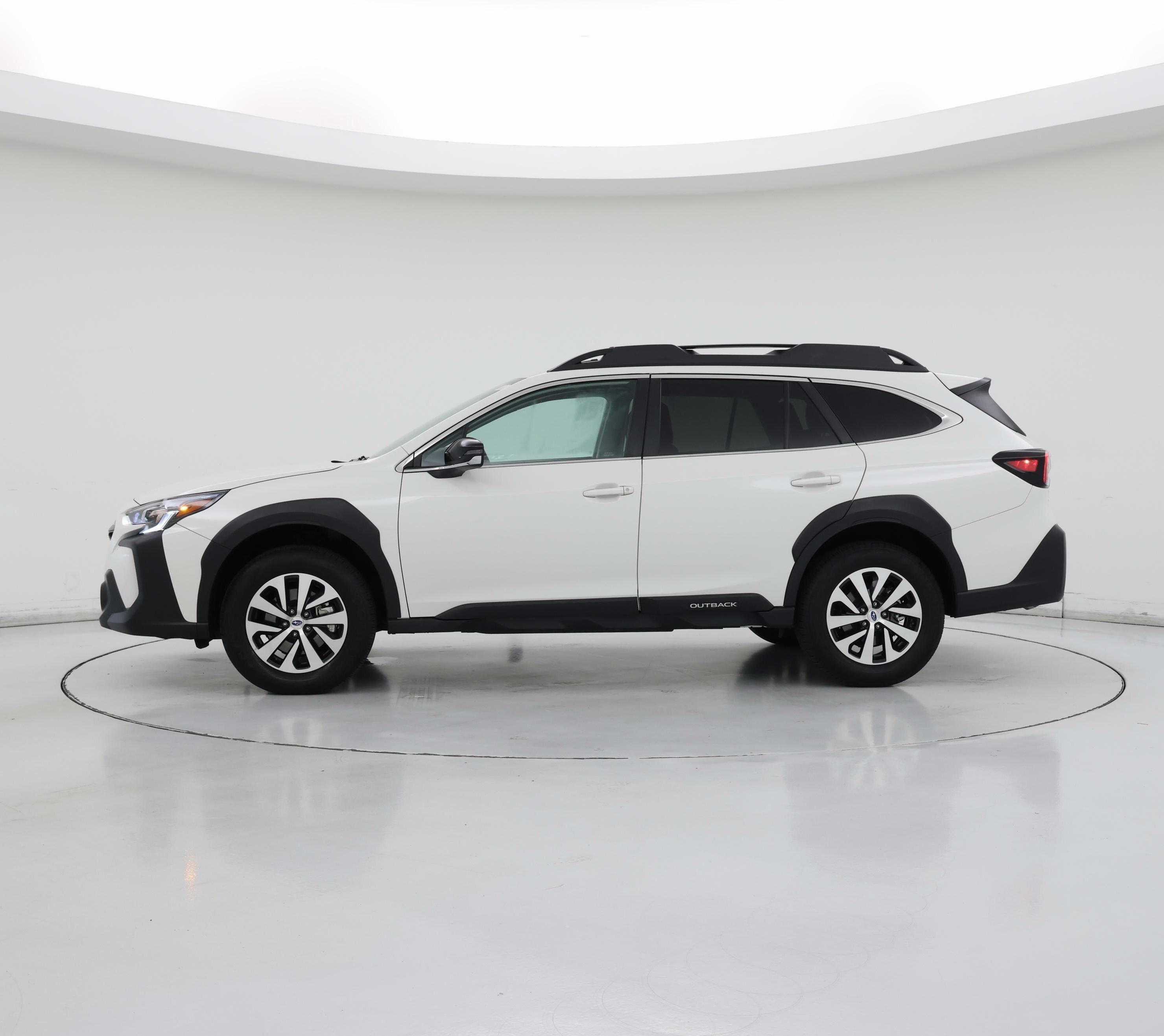 Thumbnail: 2025 Subaru Outback - 3