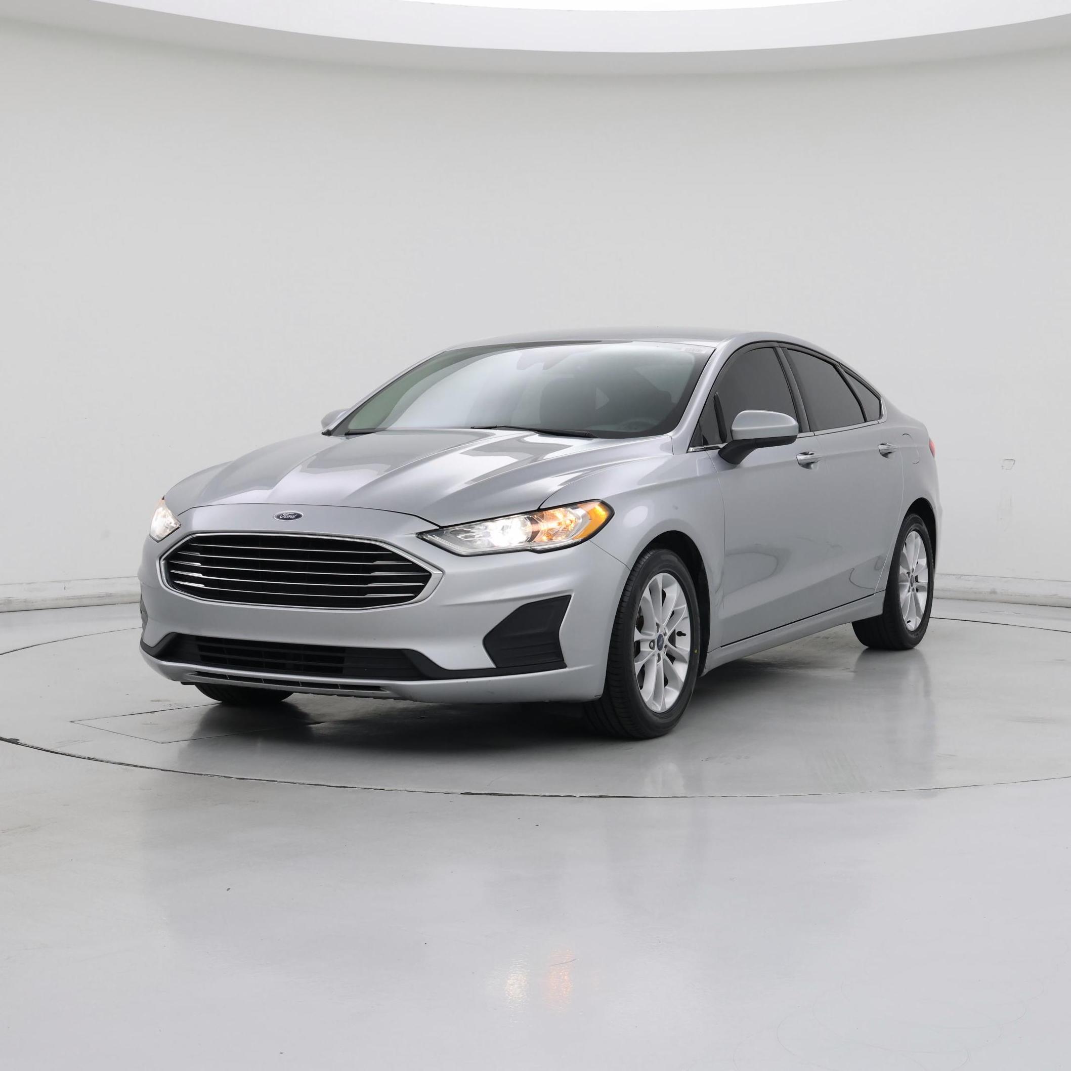 Thumbnail: 2020 Ford Fusion - 4