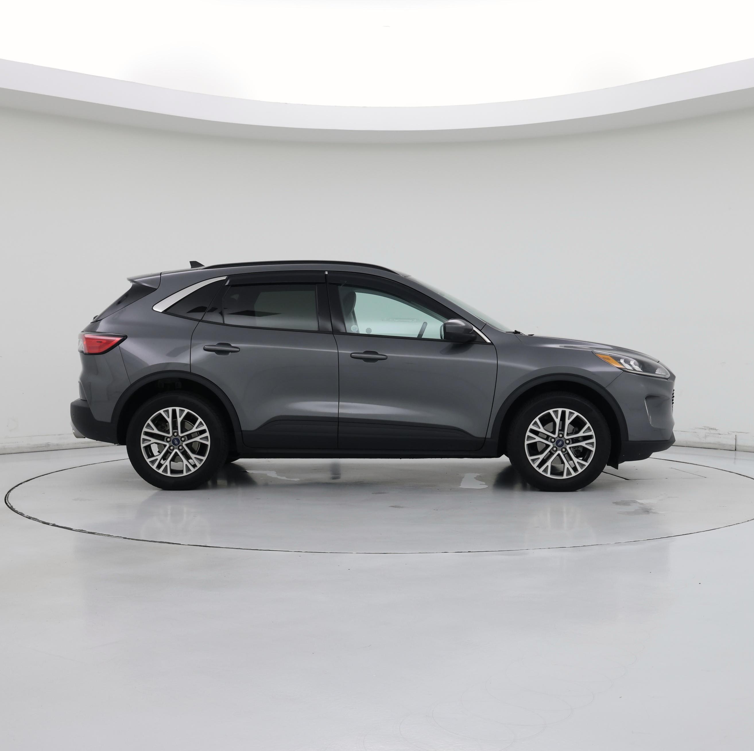 Thumbnail: 2021 Ford Escape - 7