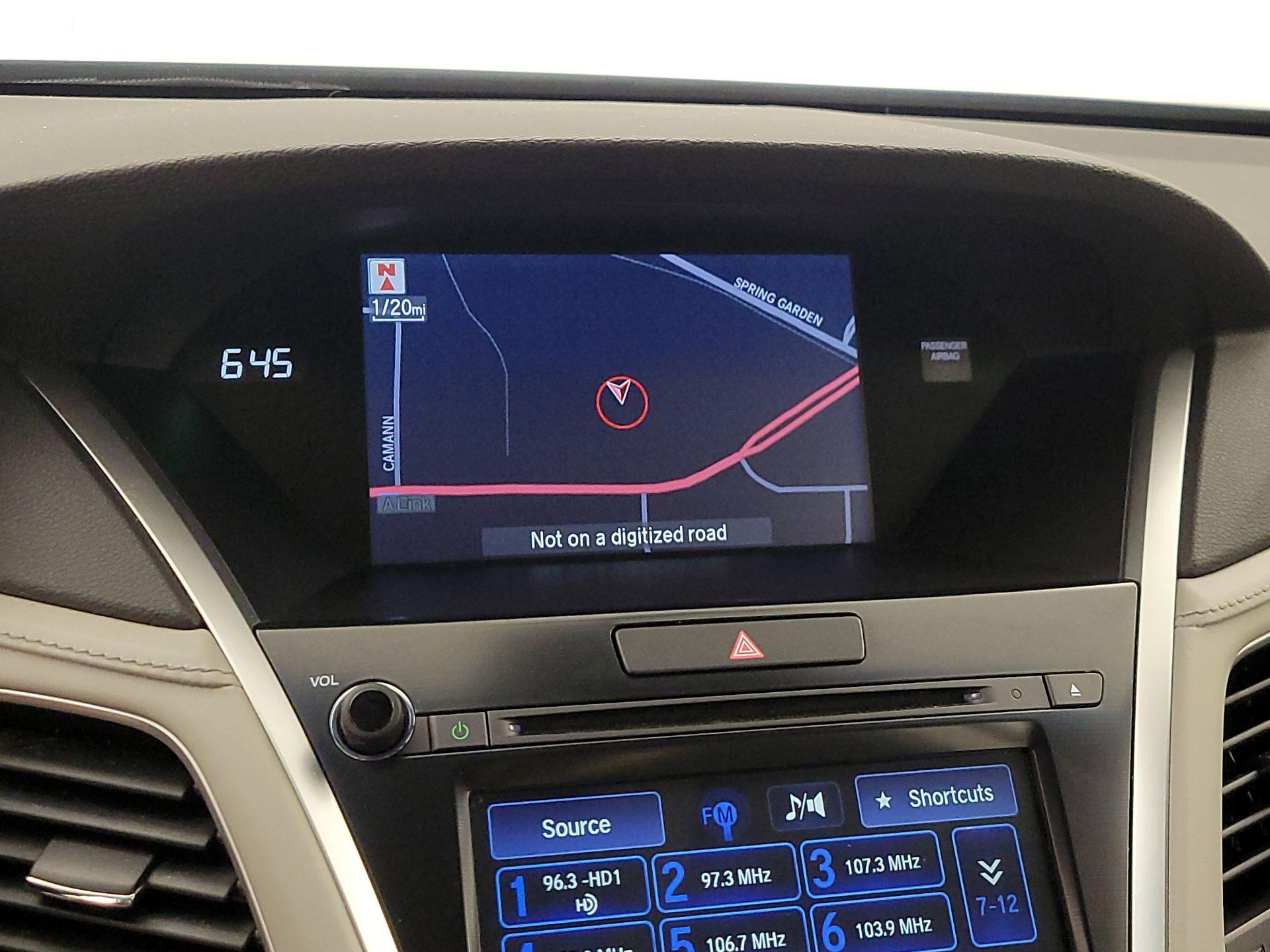 Thumbnail: 2019 Acura RLX - 14