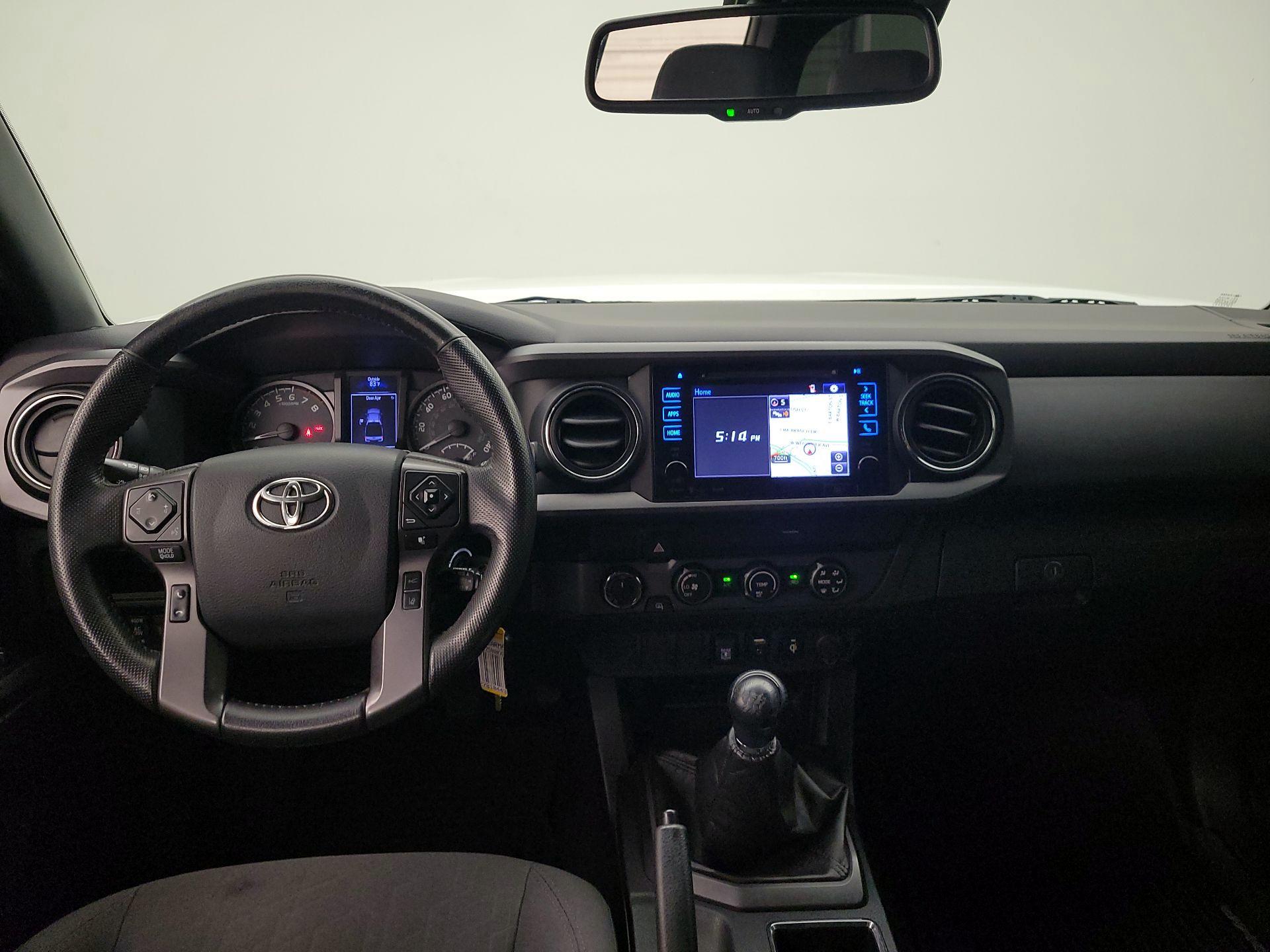 Thumbnail: 2019 Toyota Tacoma - 9