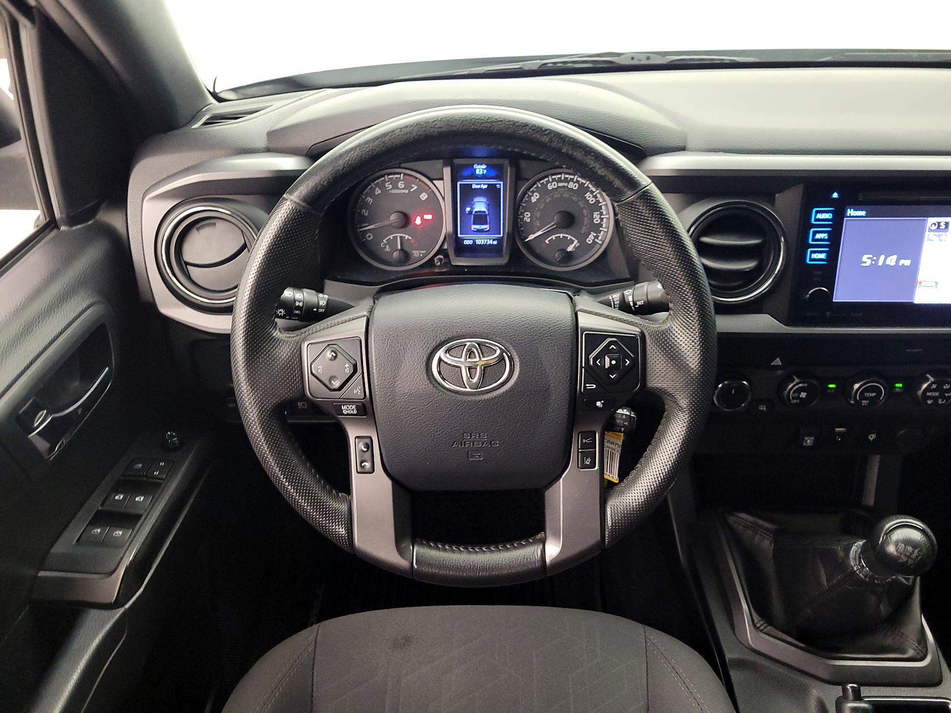 Thumbnail: 2019 Toyota Tacoma - 10
