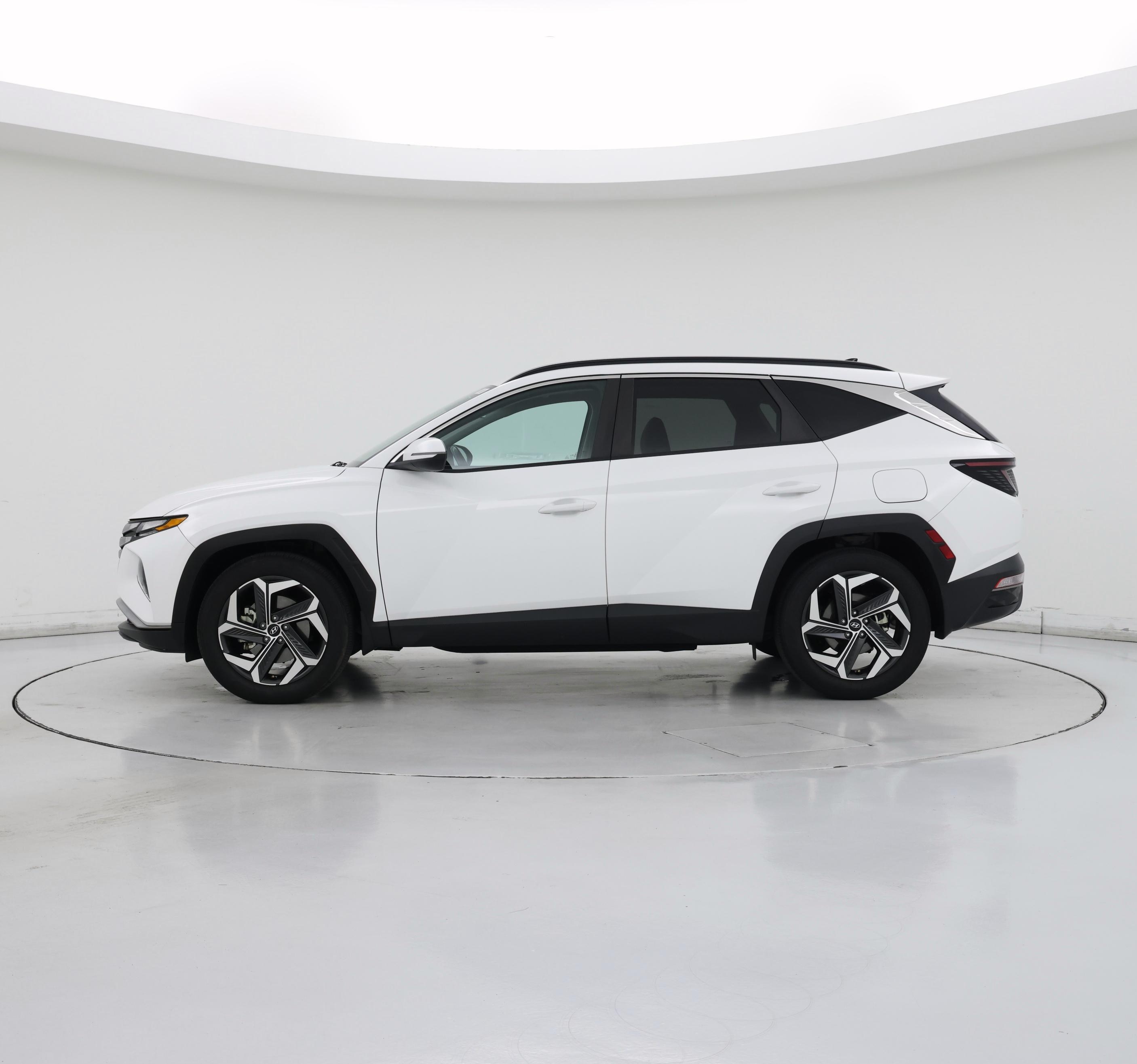 Thumbnail: 2023 Hyundai Tucson - 3