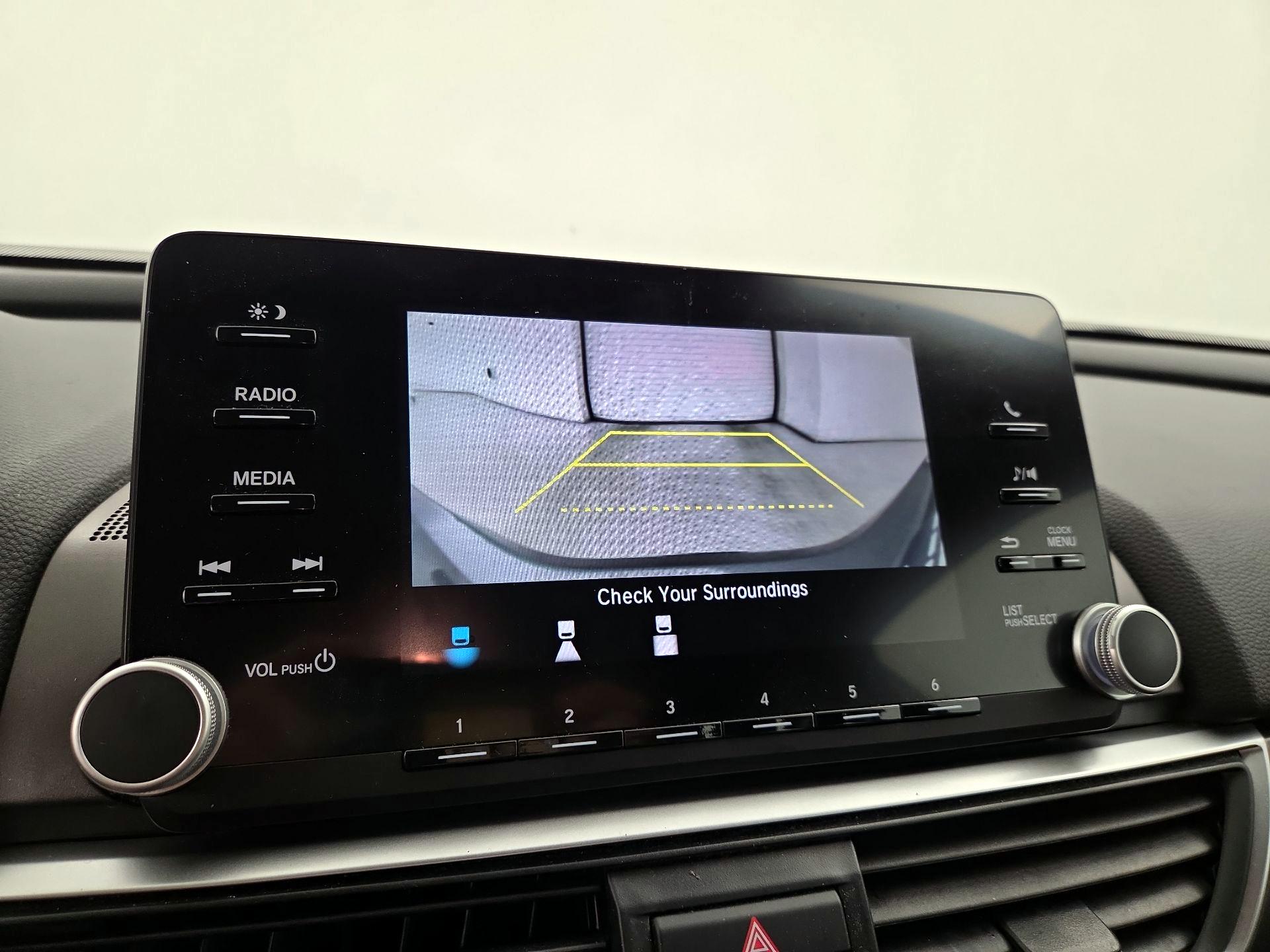 Thumbnail: 2018 Honda Accord - 14