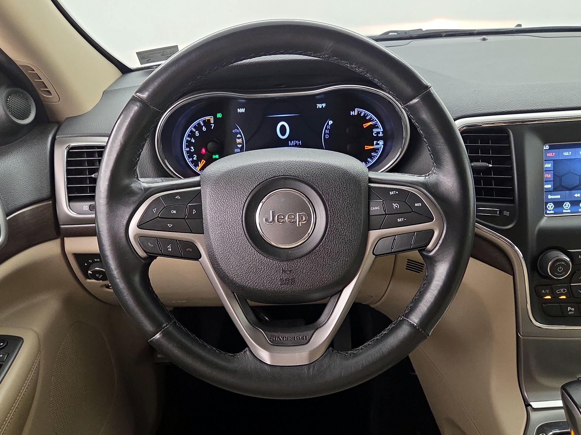 Thumbnail: 2018 Jeep Grand Cherokee - 10