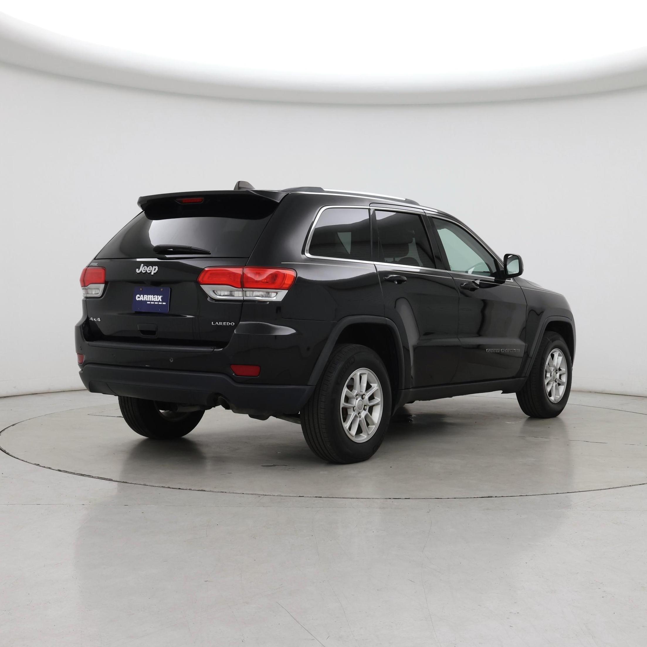 Thumbnail: 2018 Jeep Grand Cherokee - 8