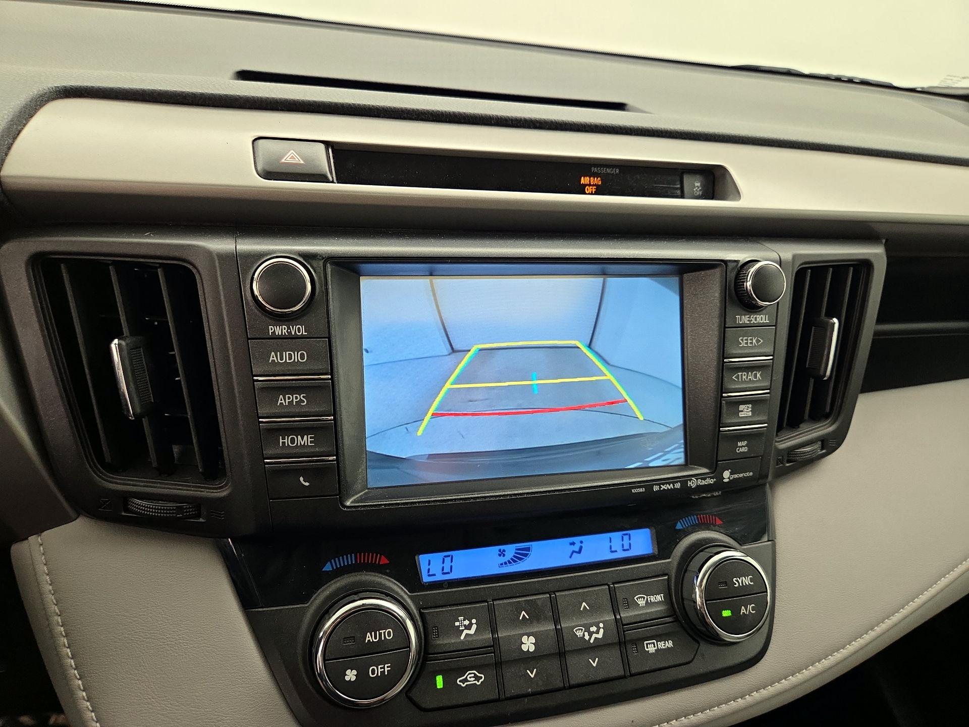 Thumbnail: 2016 Toyota RAV4 - 14