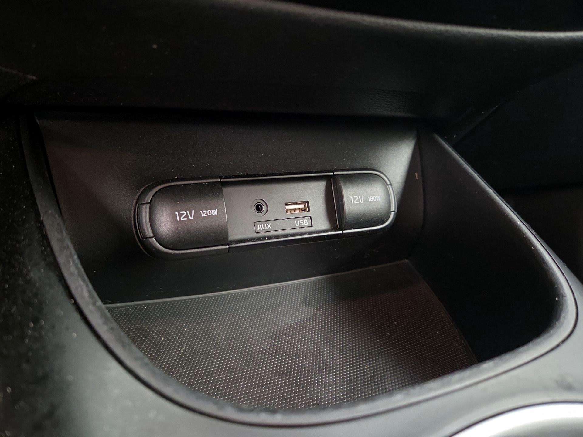 Thumbnail: 2017 Kia Soul - 18