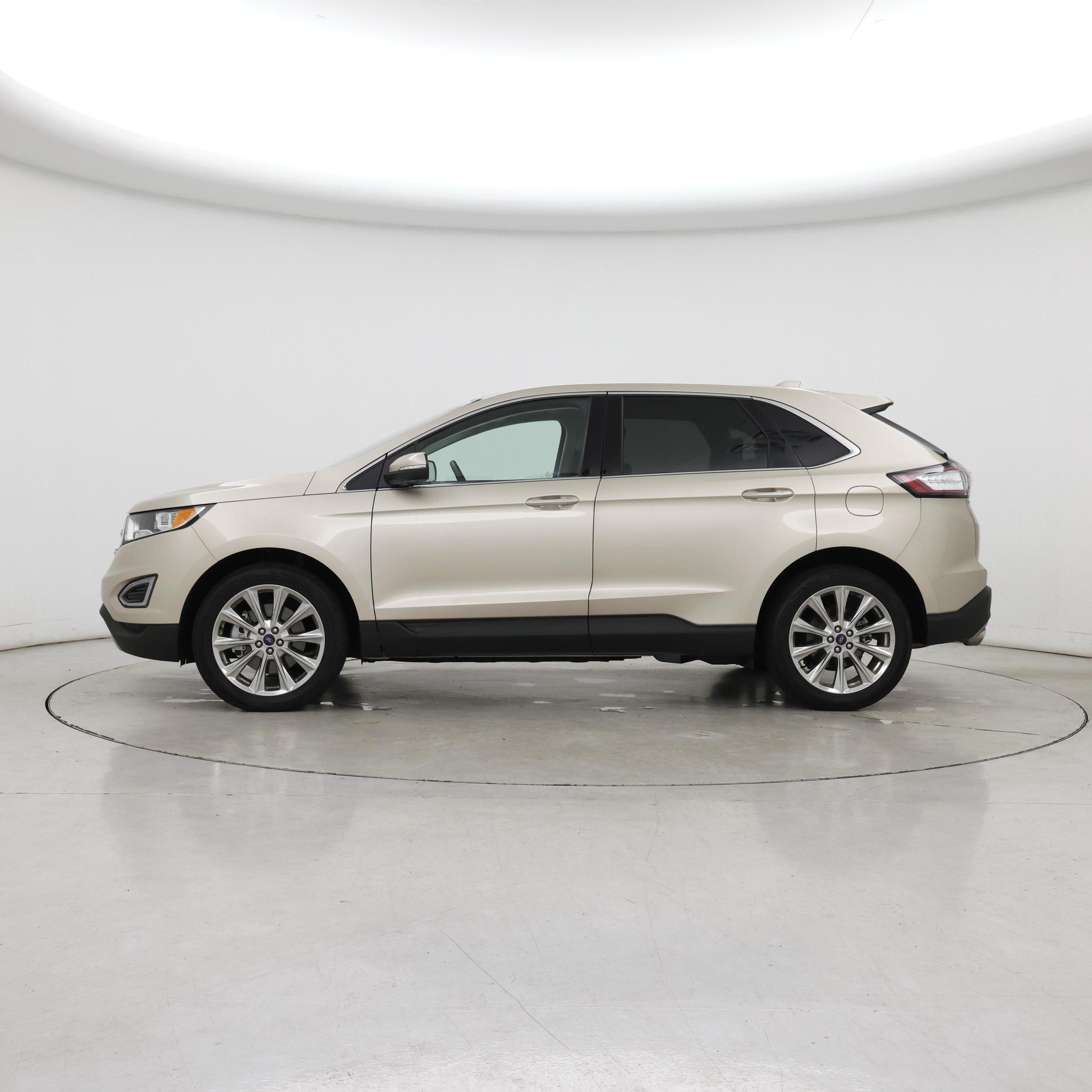 Thumbnail: 2017 Ford Edge - 3