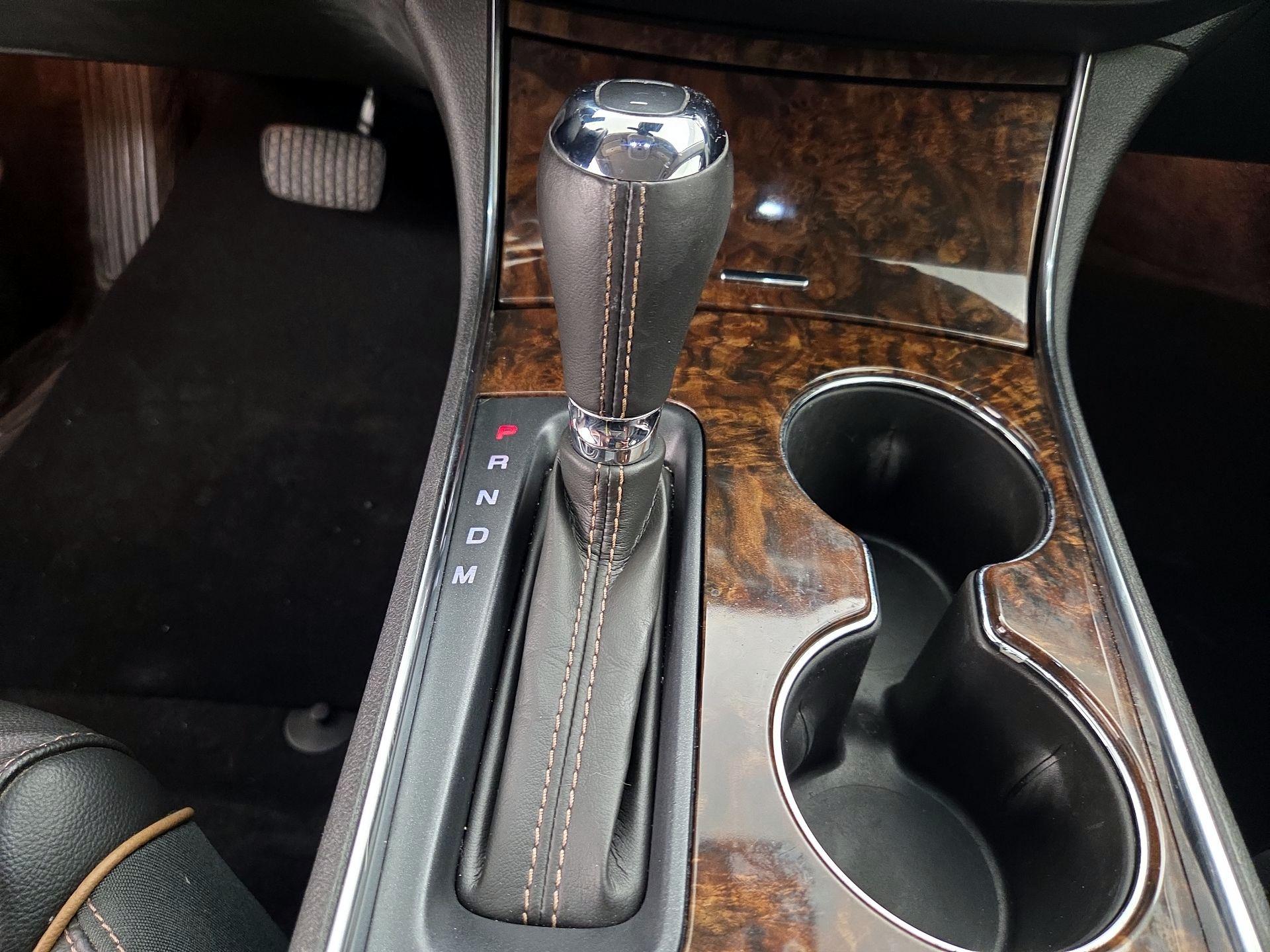 Thumbnail: 2015 Chevrolet Impala - 18