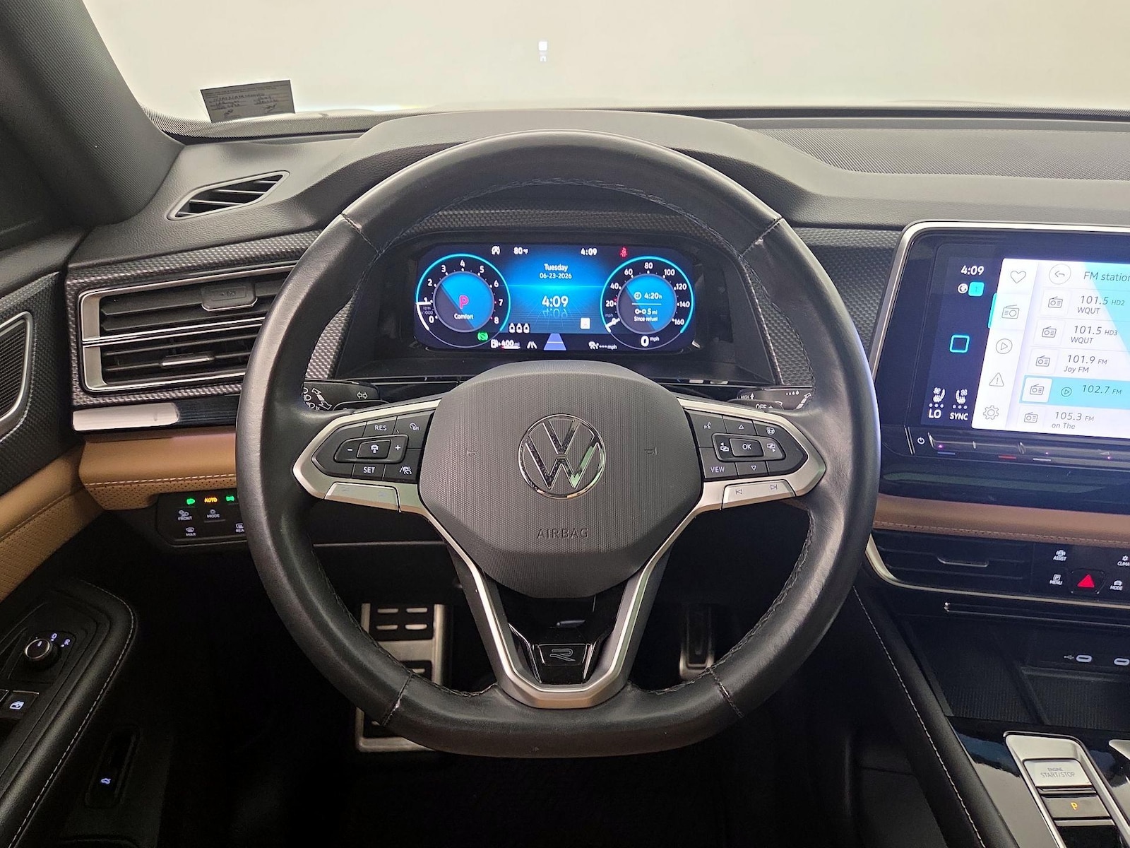 2024 Volkswagen Atlas Cross Sport SEL R-LINE - Photo 11