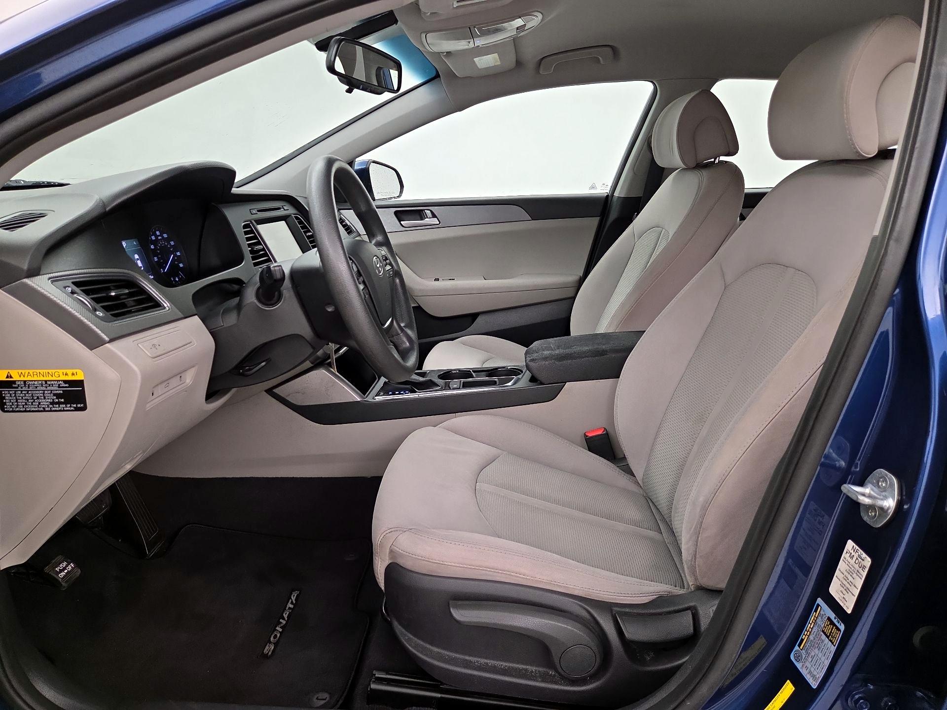 Thumbnail: 2016 Hyundai Sonata - 11
