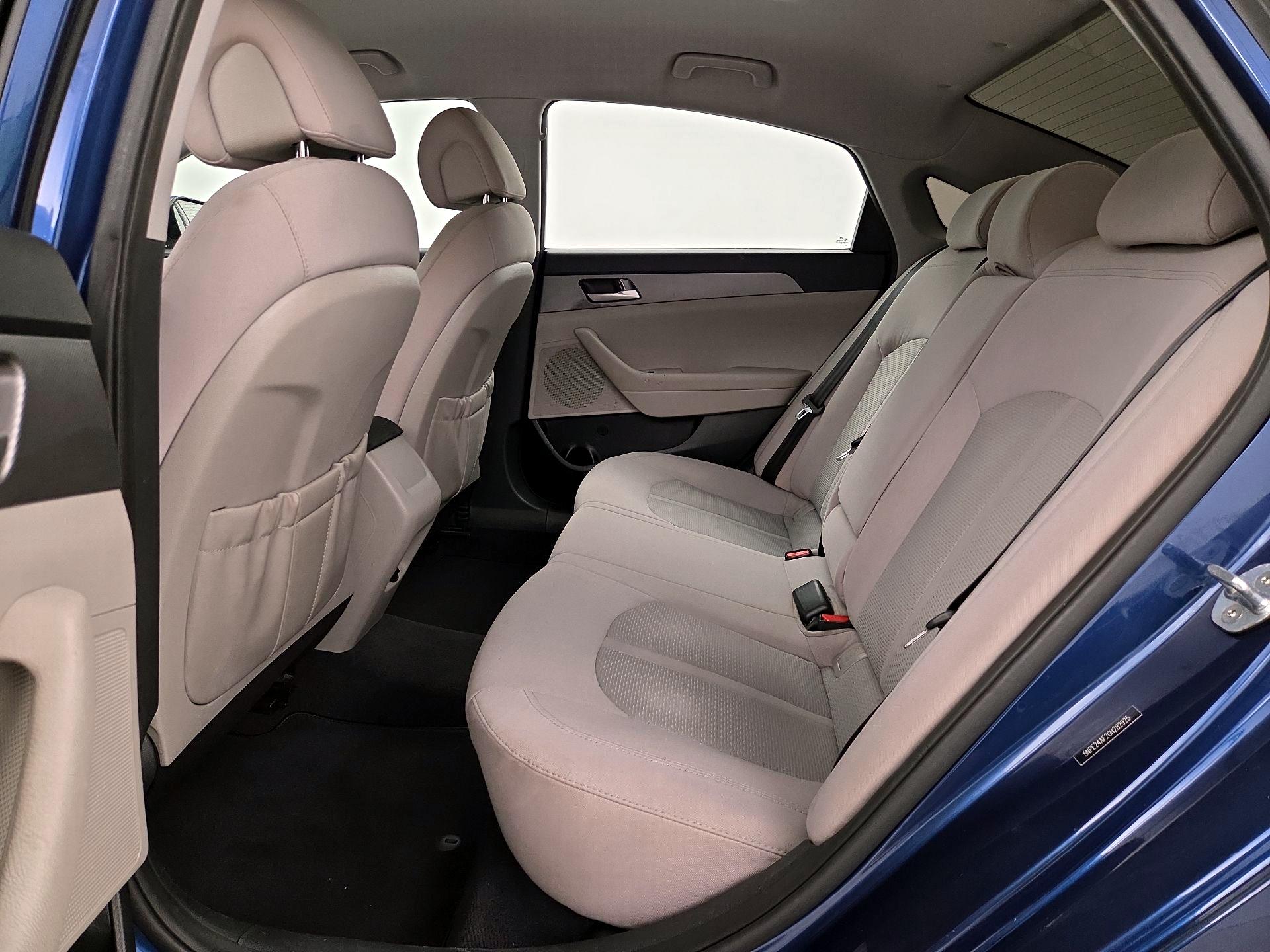 Thumbnail: 2016 Hyundai Sonata - 19
