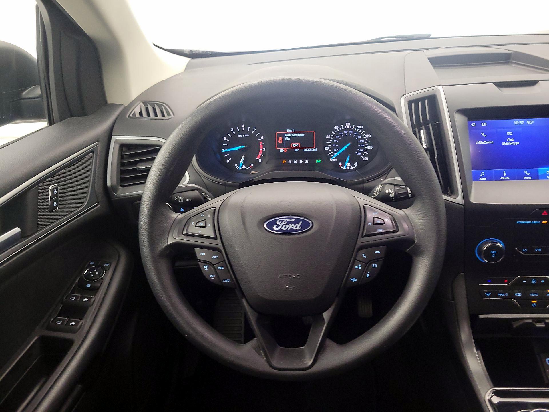 Thumbnail: 2020 Ford Edge - 10